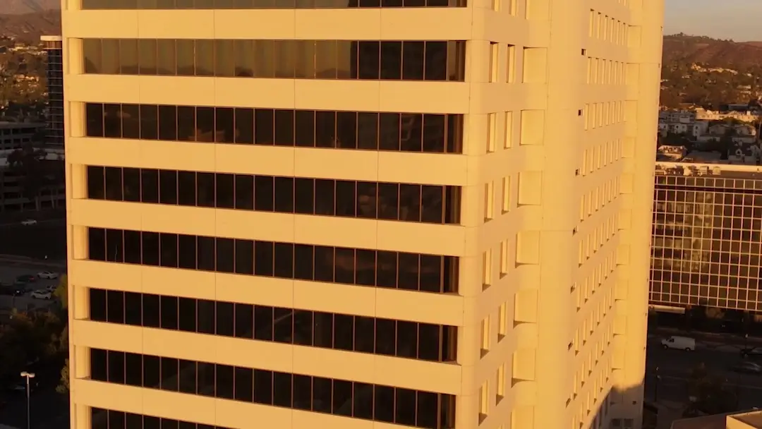 Blind Date with My Boss: When the Office Becomes a Confessional Booth