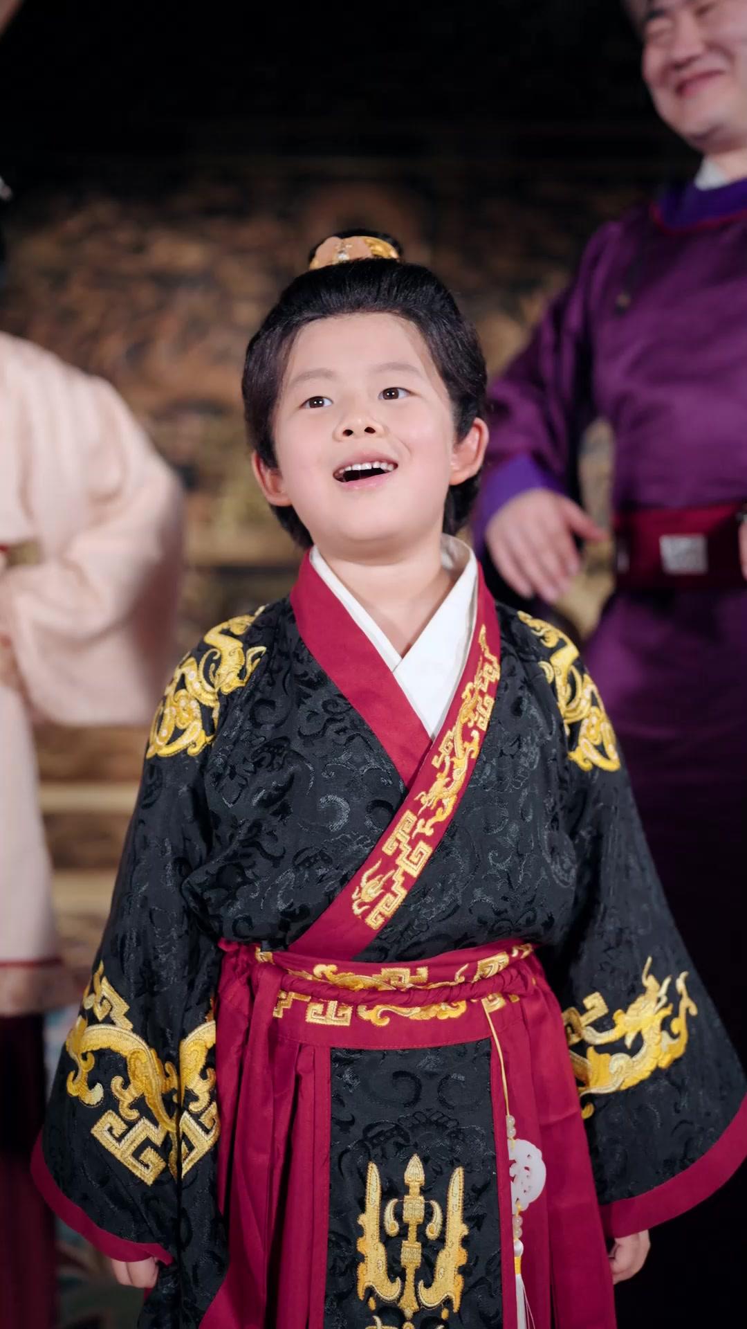 Una Madre, Due Mondi