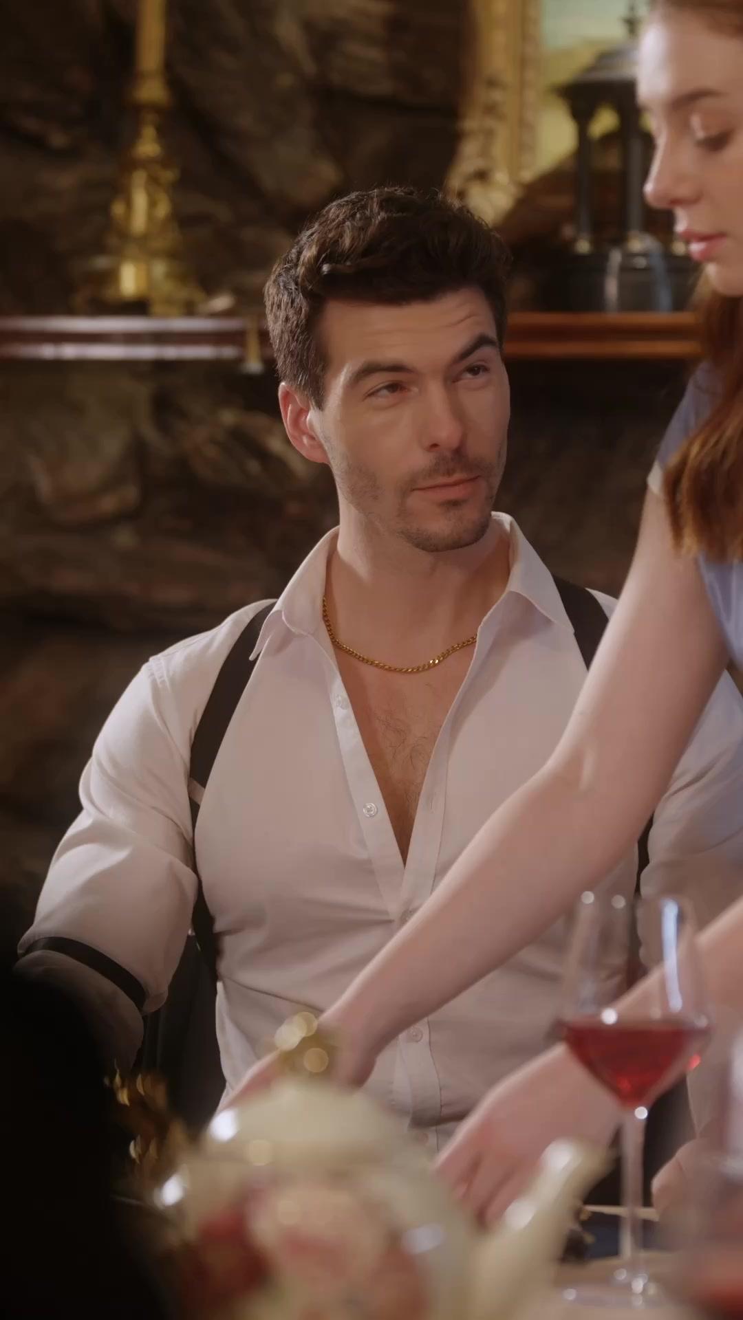 The Mafia Boss' Secret Maid