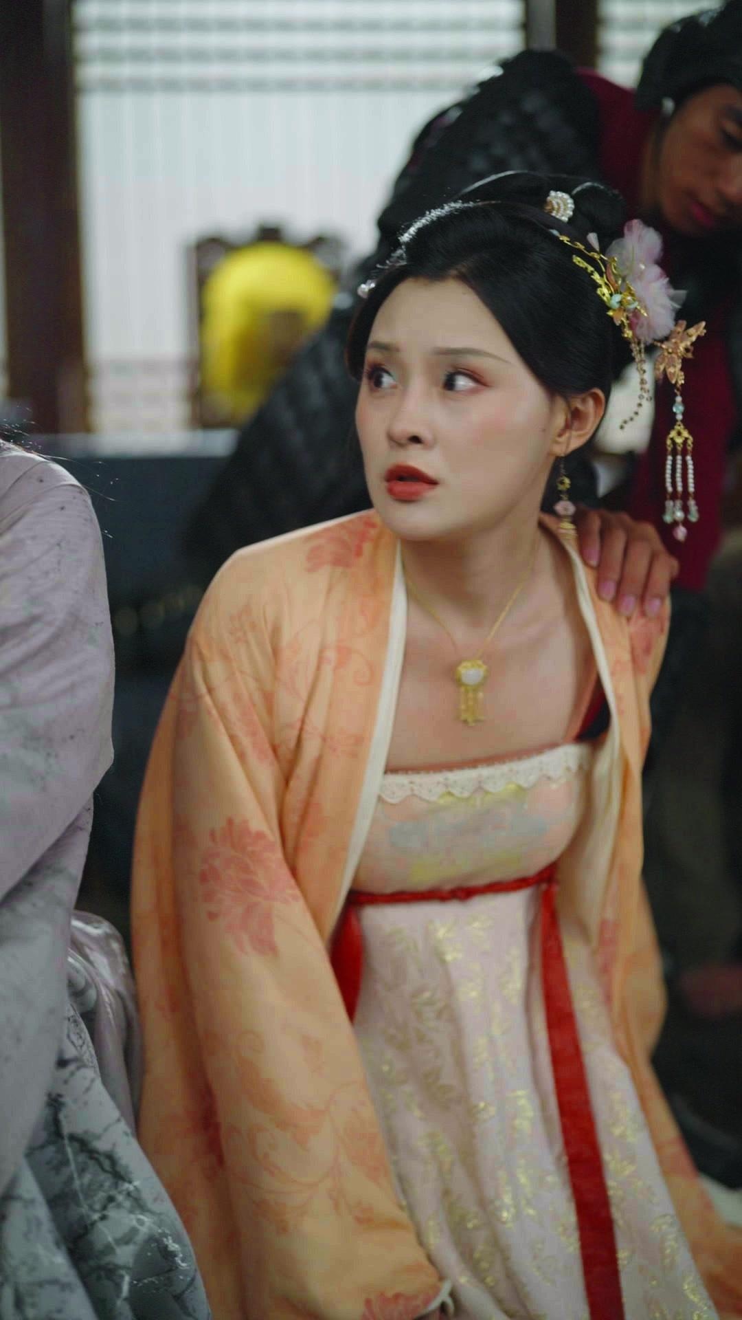 แค้นนางพญาทะลุฟ้า