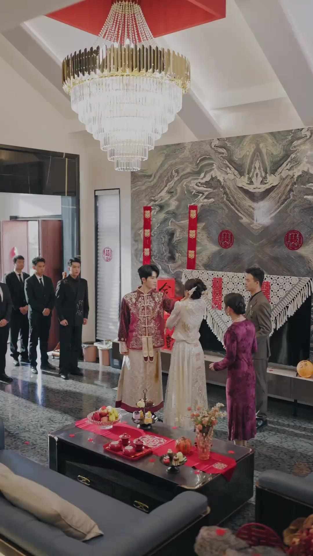 (Doblado) ¡Mi esposa es una Bandida!