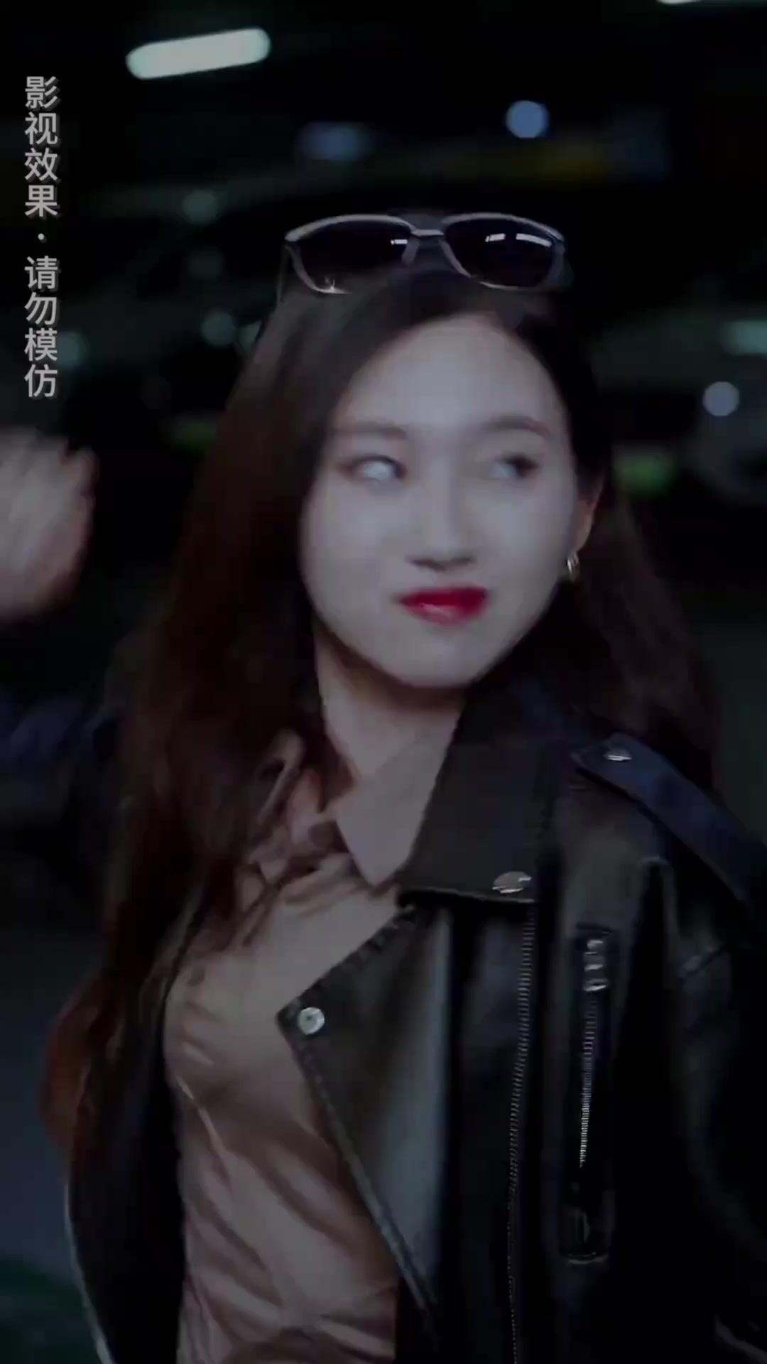 Tejebak di Dunia Hiburan