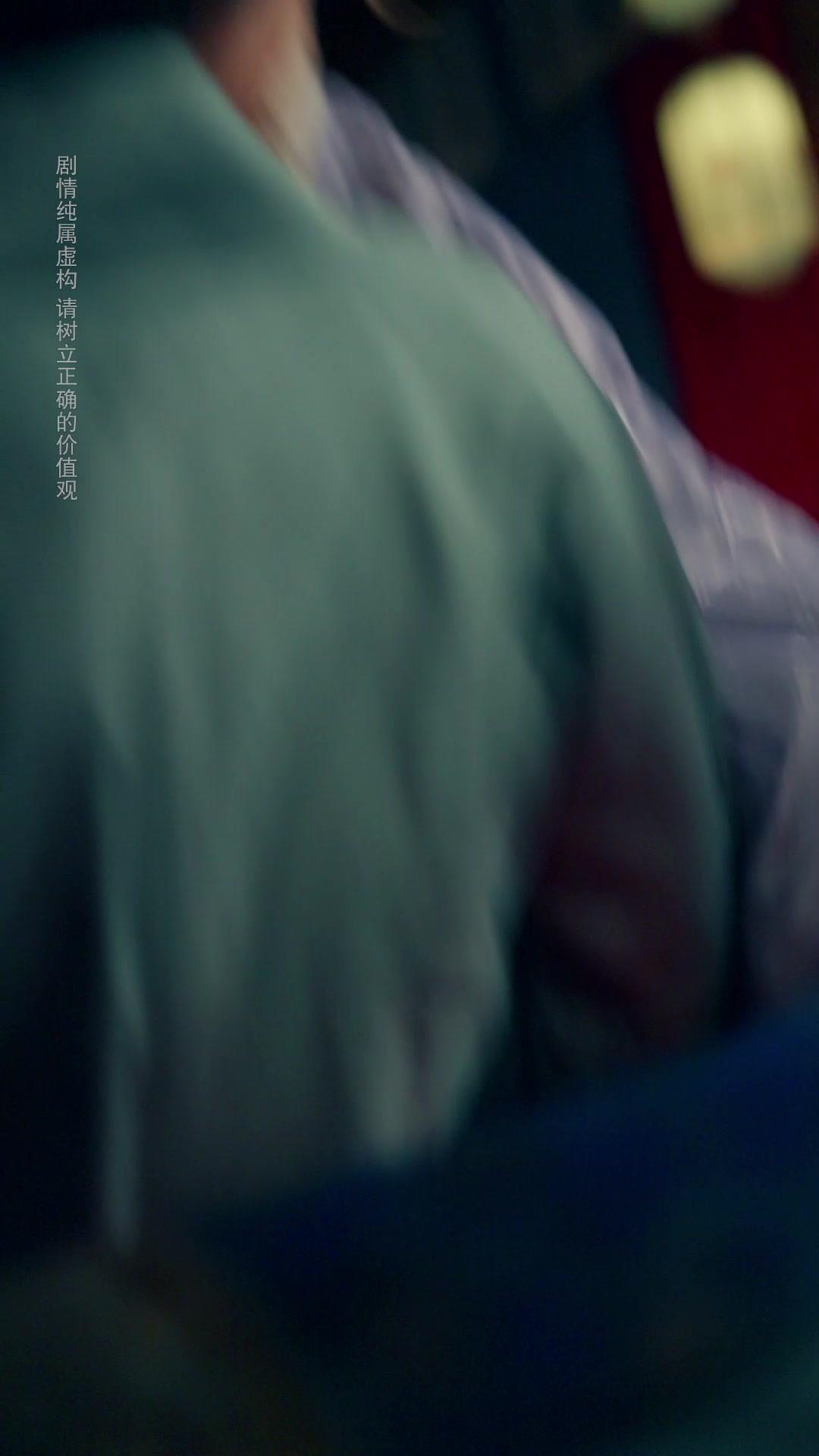 De la traición al trono