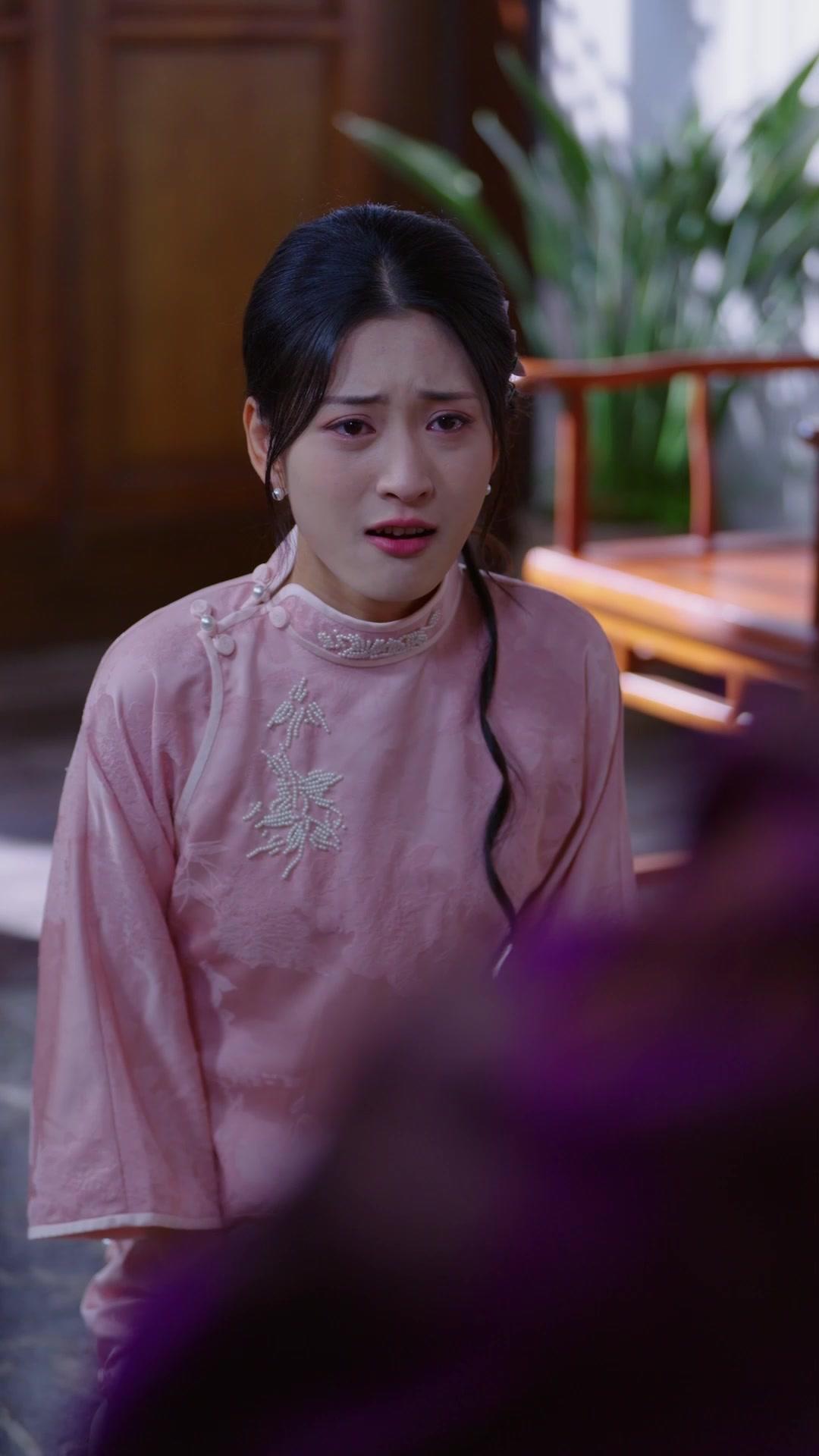 Tawanan Bumi, Tapi Bukan Kamu