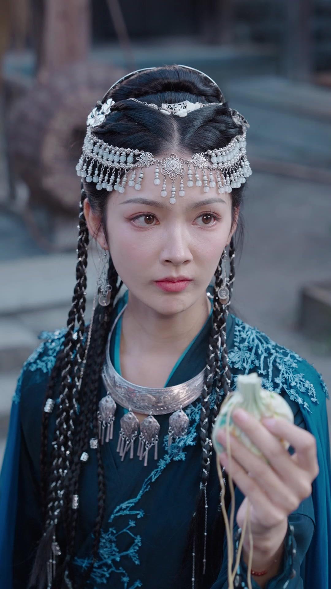 Empress Reborn: Love and Vengeance