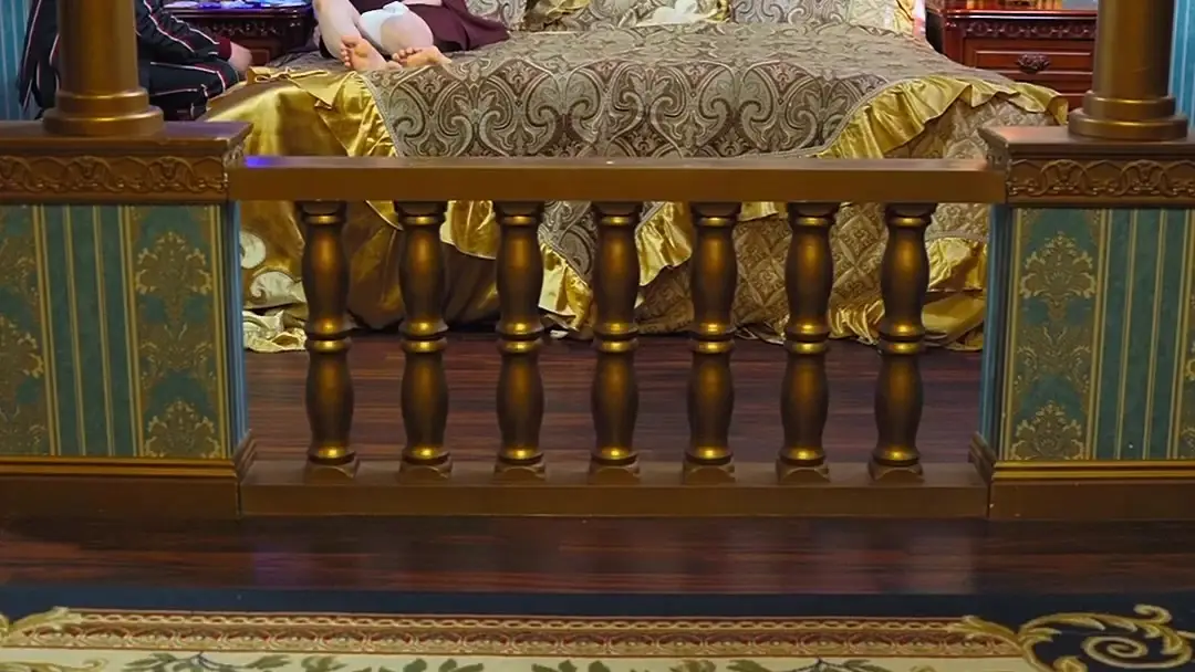 月明かりに君は誓った 成瀬の帰還と、廊下に落ちた杖の意味