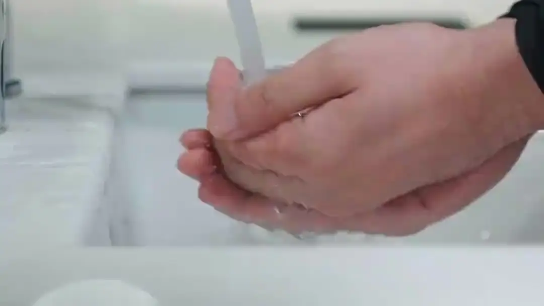 Power Play in Beige & Black