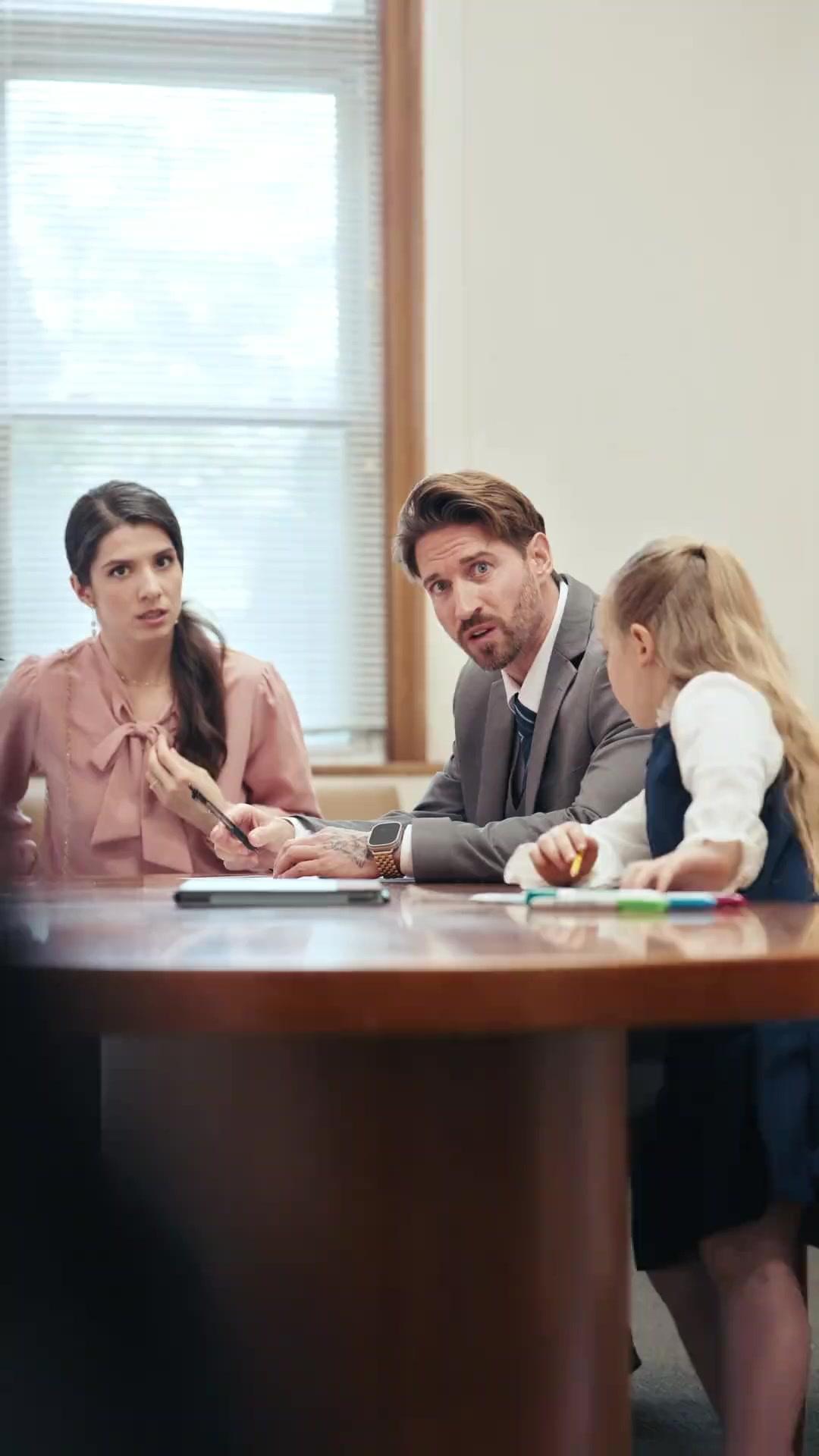 MAMAN, POURQUOI PAPA M'A-T-IL SACRIFIÉE ?