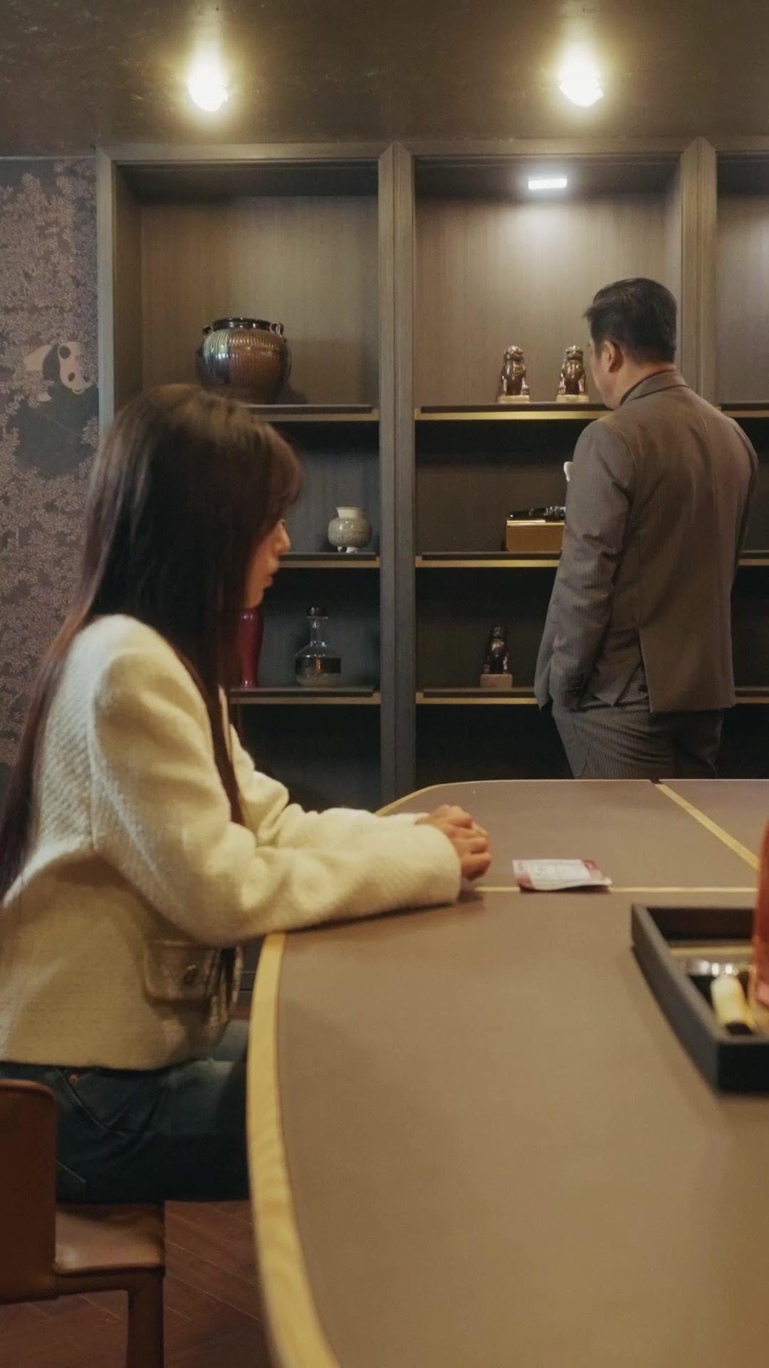 Stolen Face, Stolen Life