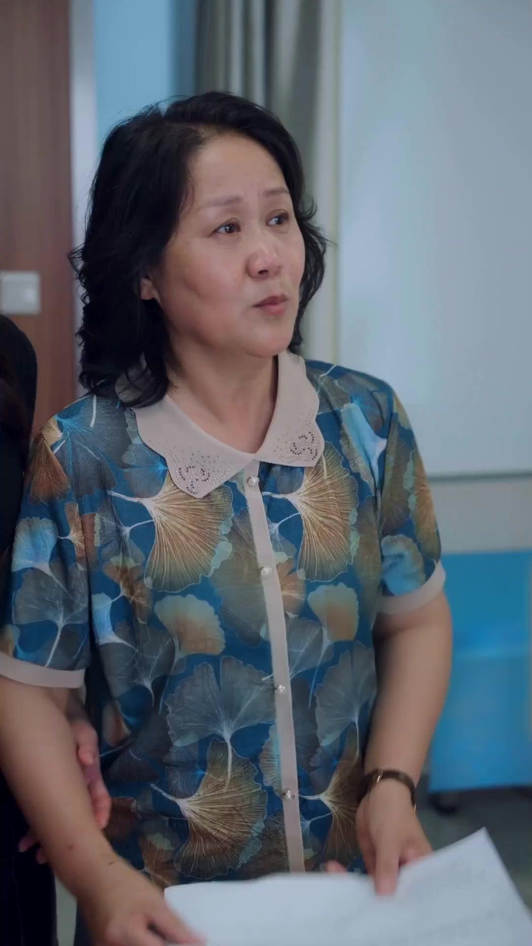 偷換人生：養母的陰謀圈