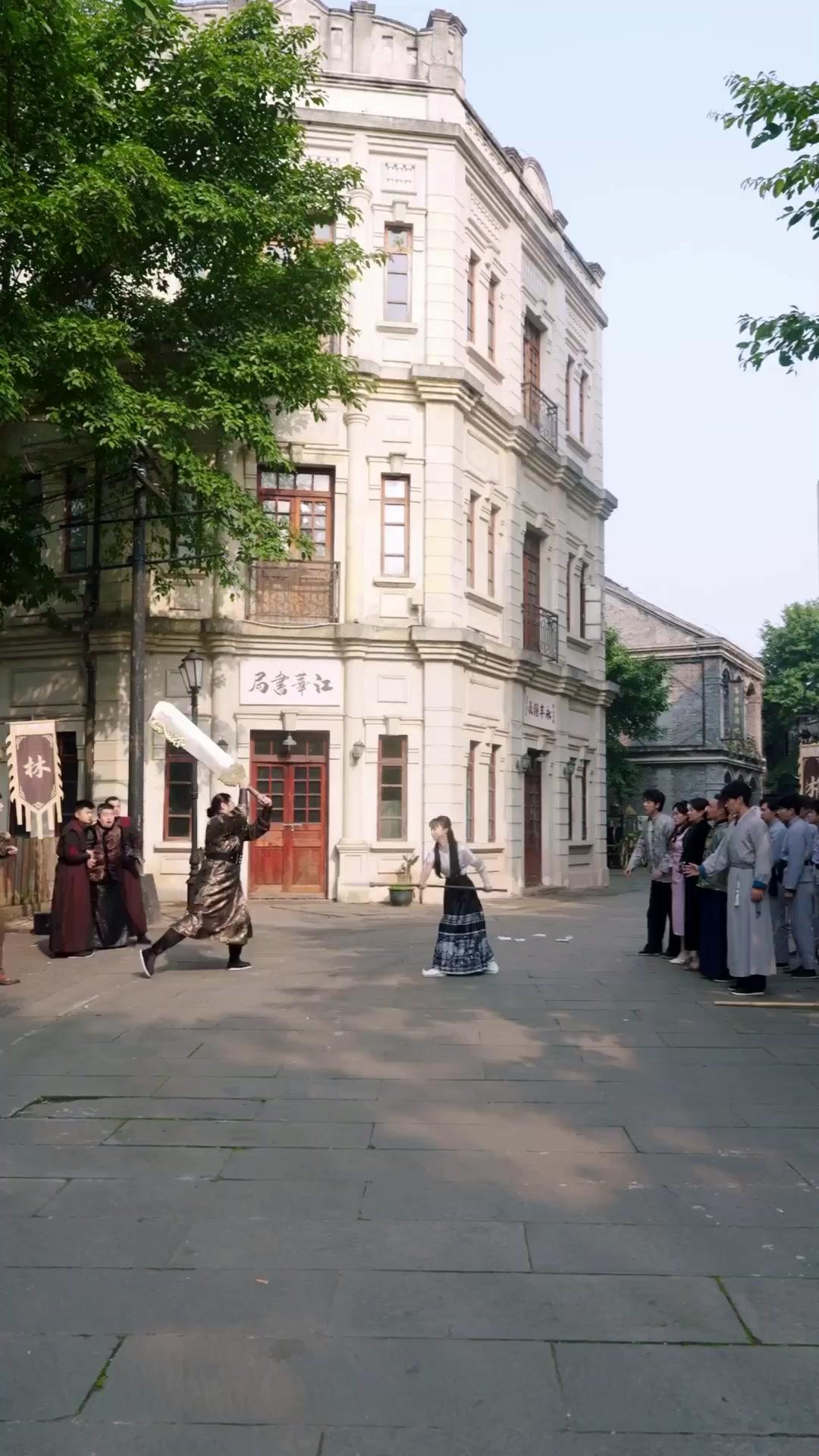 (Dublajlı) Biraz Fazla Güçlüysem Ne Olmuş?