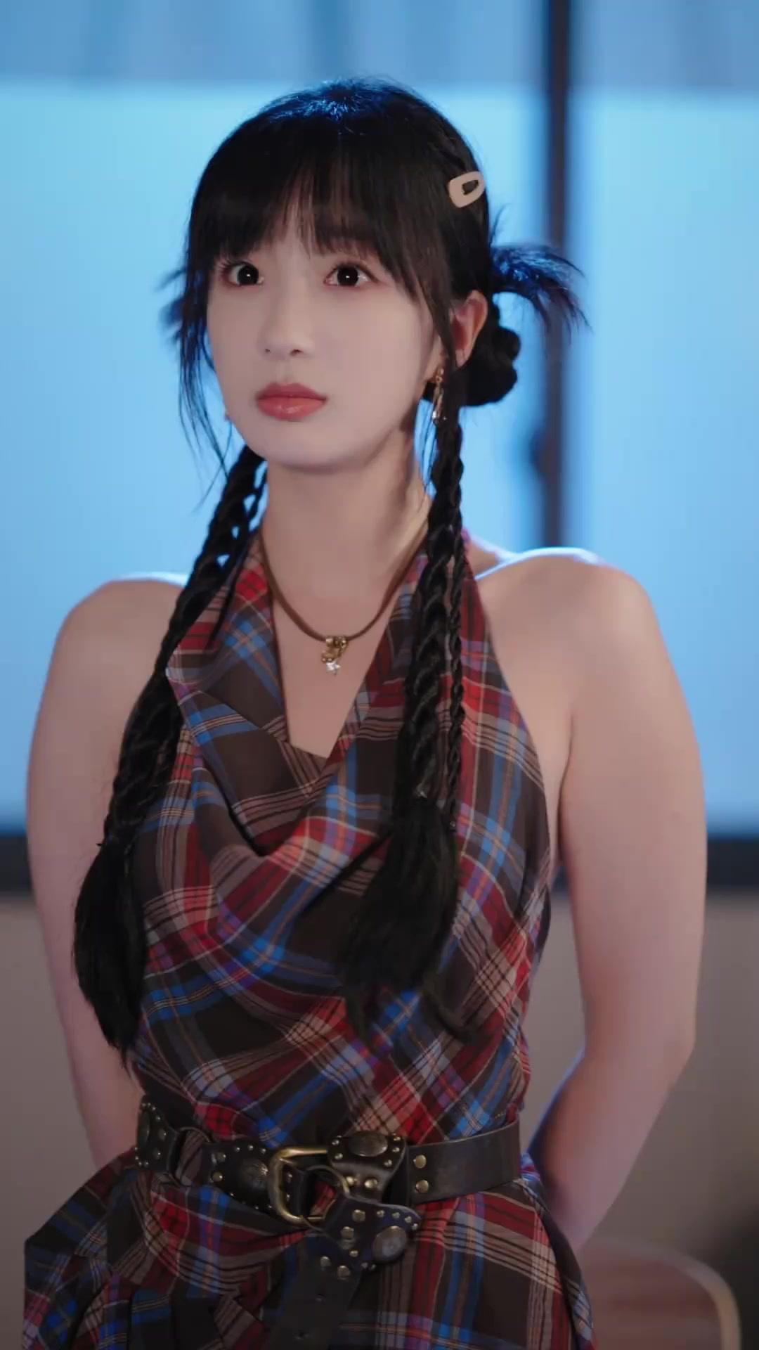 Cô Vợ Hợp Đồng