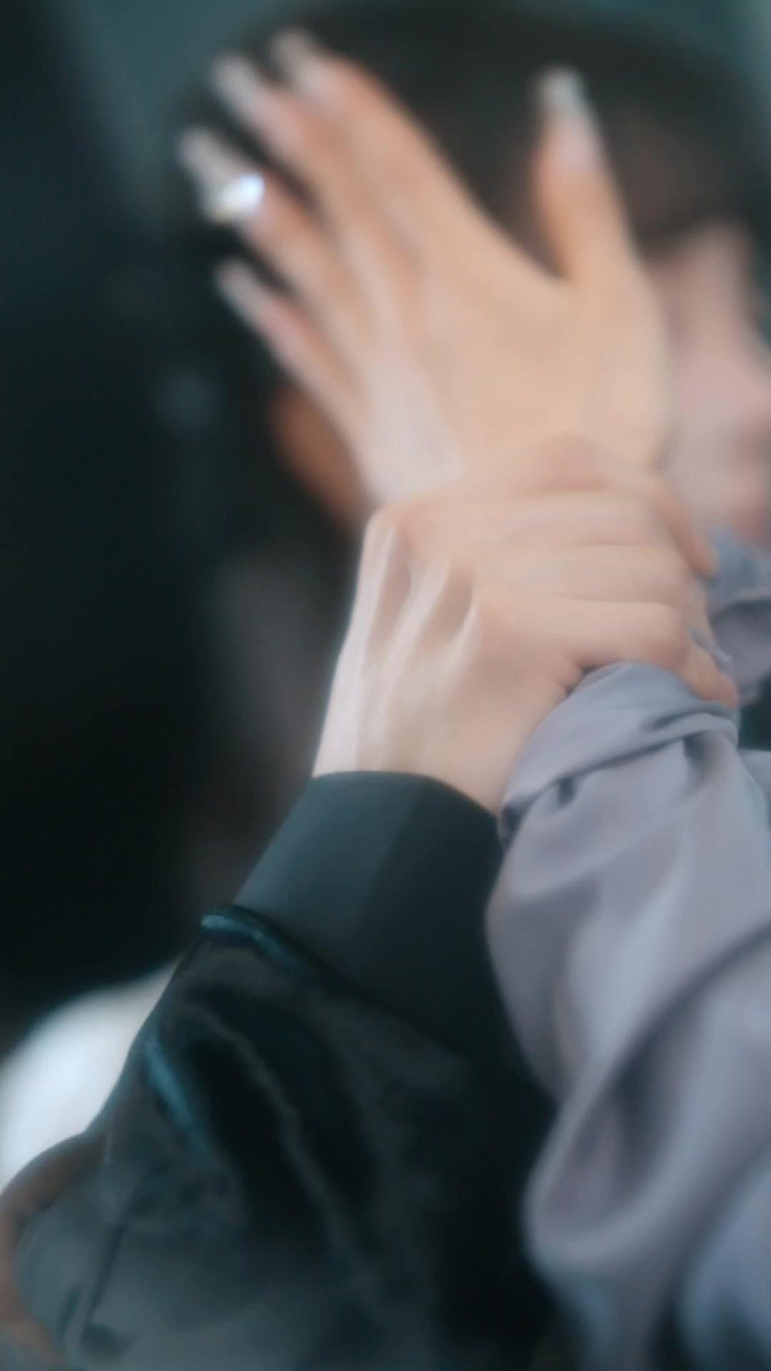 Sua Gatinha Virou Sua Namorada