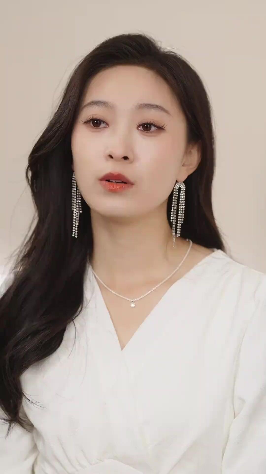 Long Uy Trấn Thiên Hạ