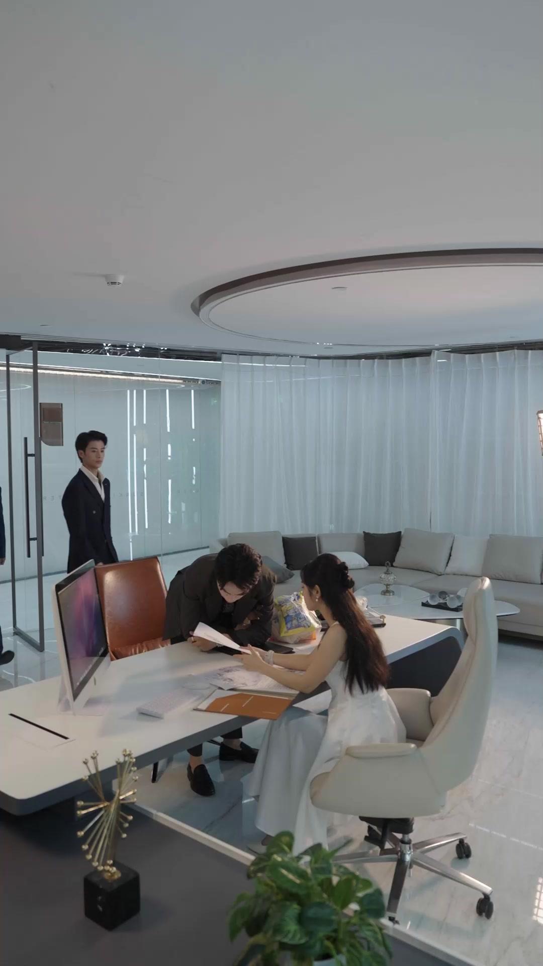 Reborn as the Tycoon’s Vengeful Bride