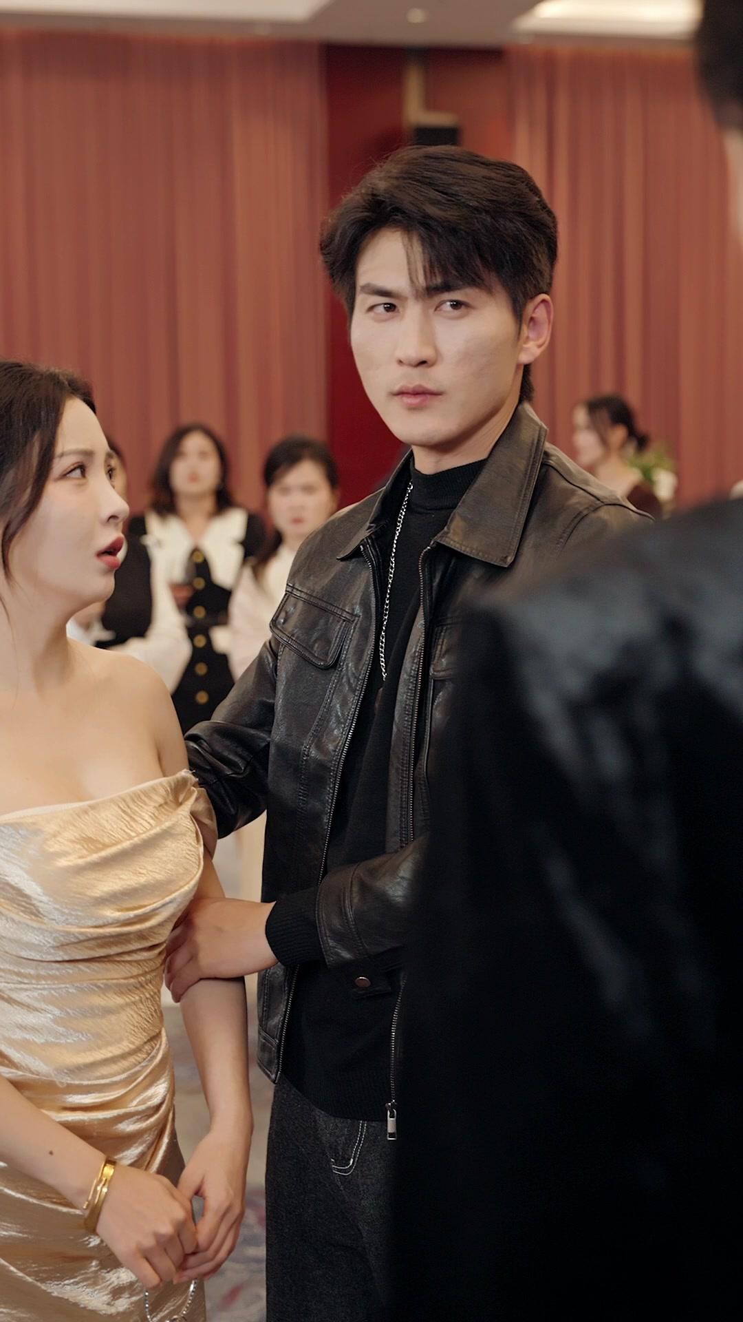 The Scarred King Returns!