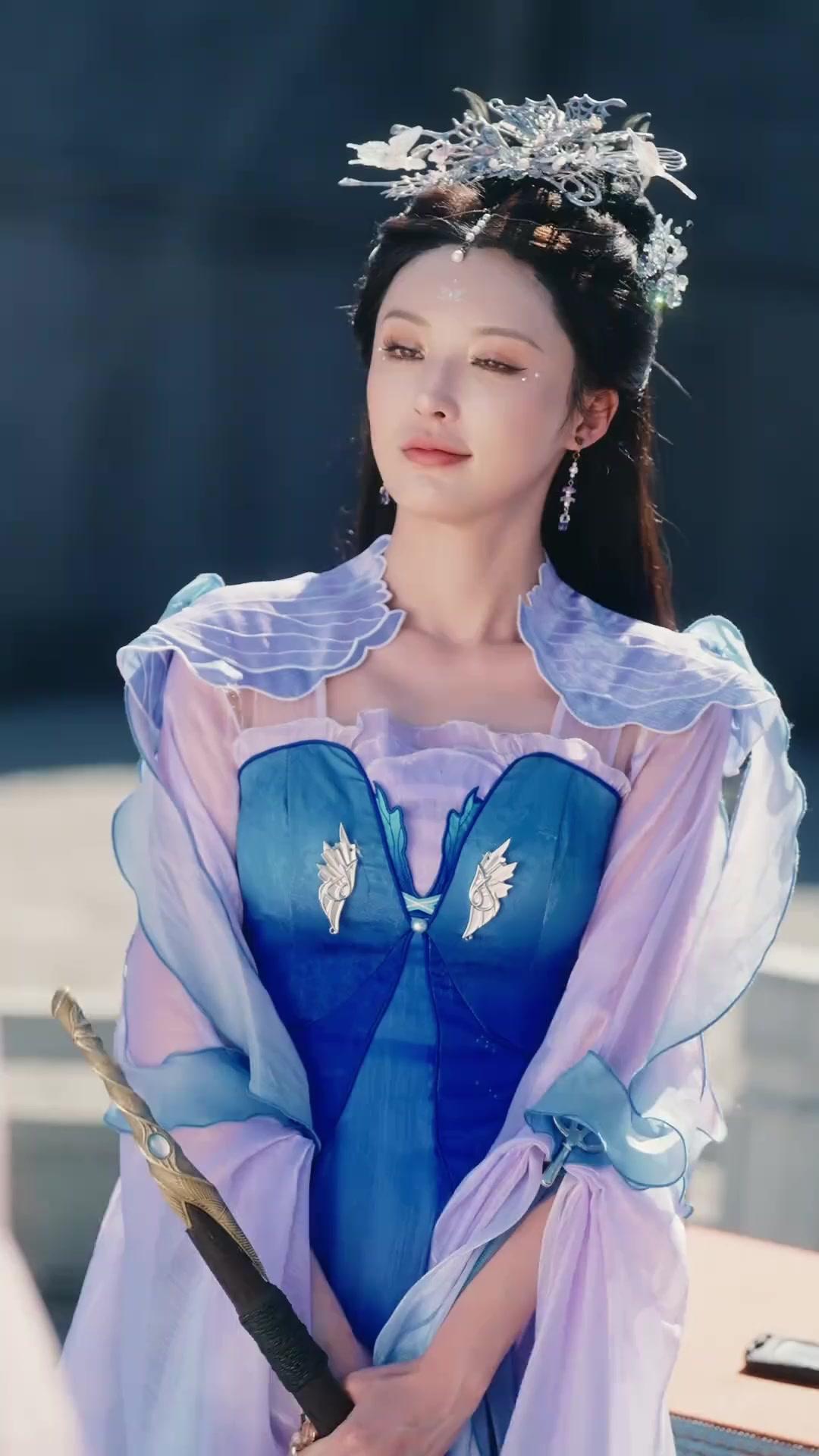 Si Bodoh Itu Punya Kekuatan Dewa