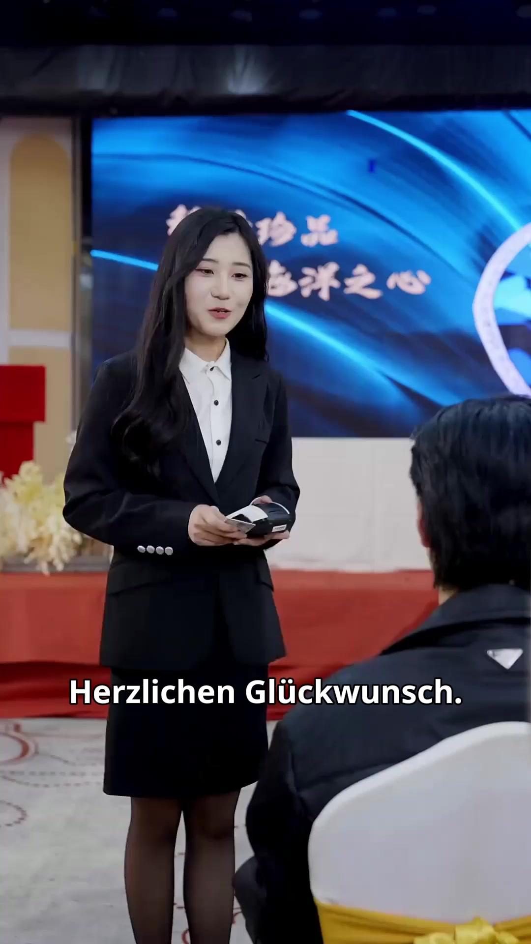 (Synchro) Hundertfach ausgeben, von Schönheiten umgeben