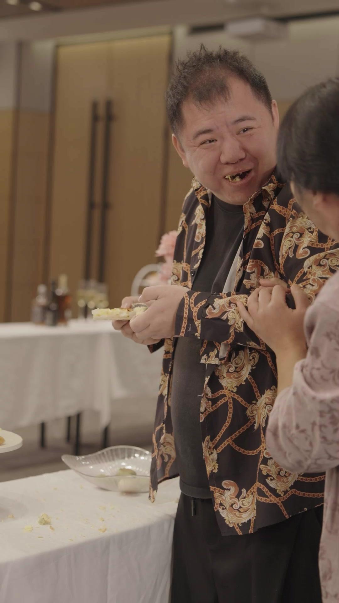 Accident? Her Cinderella Story!