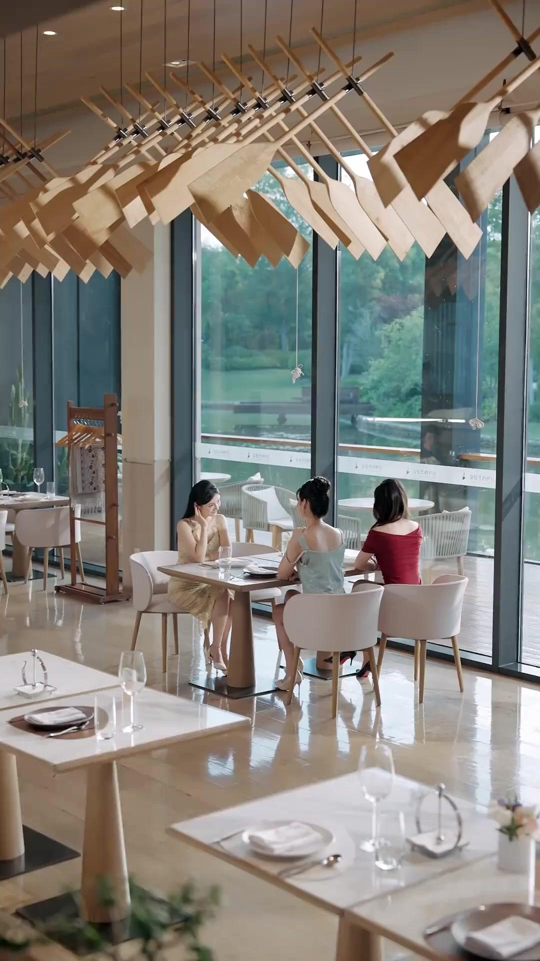 O Falso Namorado Não É Entregador, É Um Bilionário