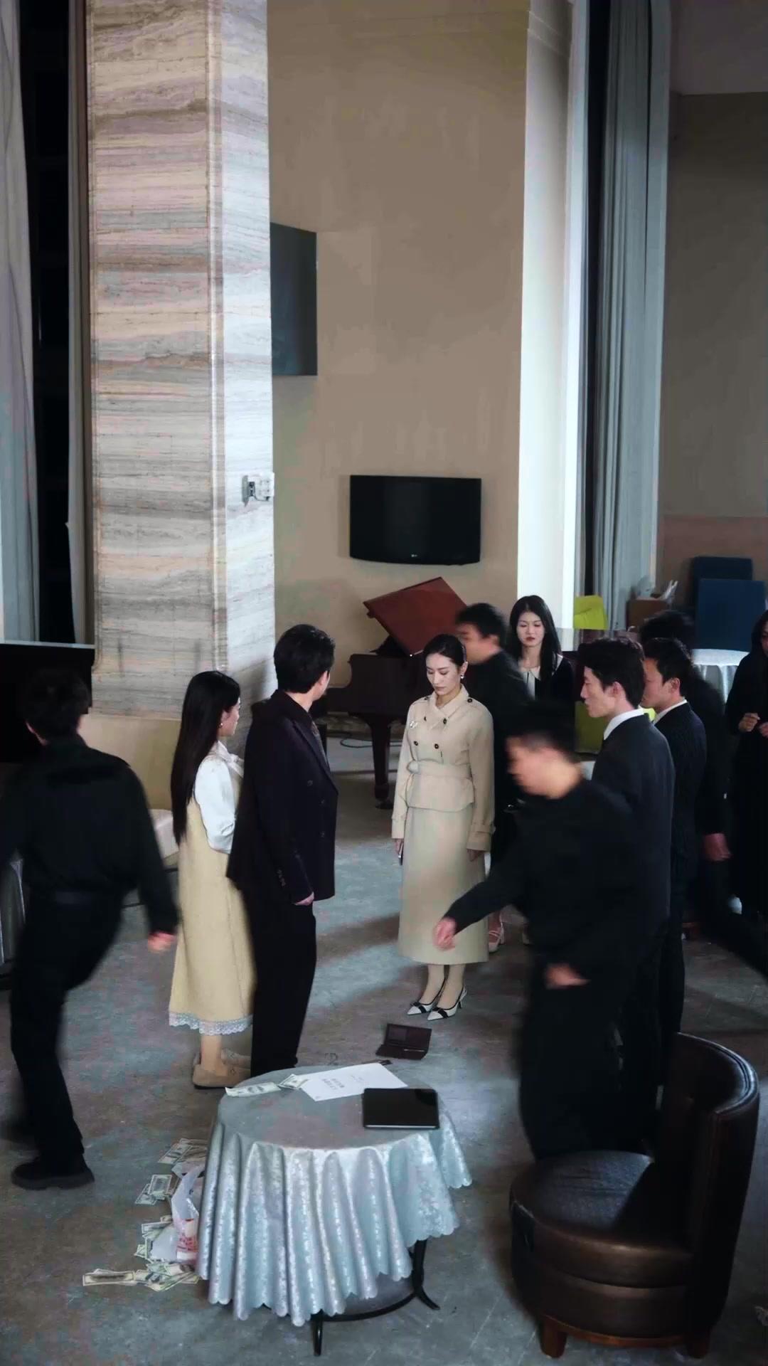 餘愛化烬不回首