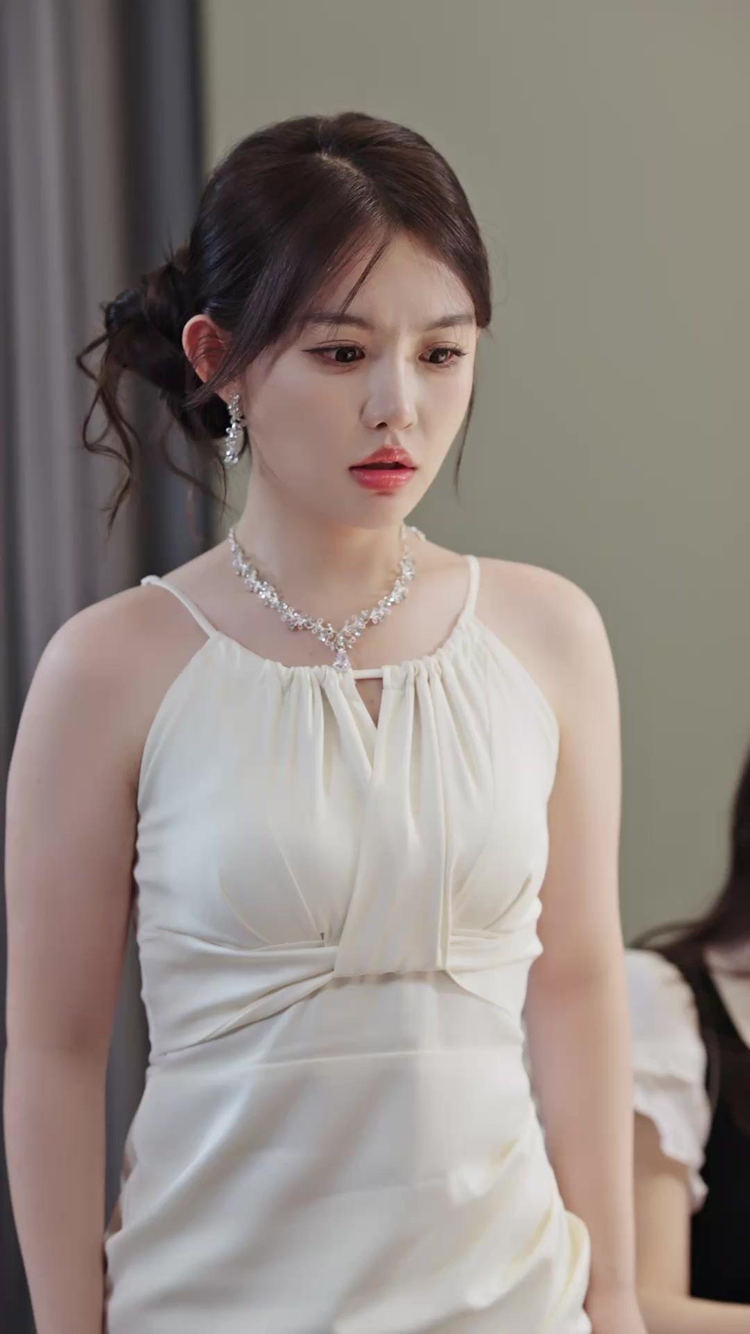 Cinta Petani Cantik dan Pilot Ulung