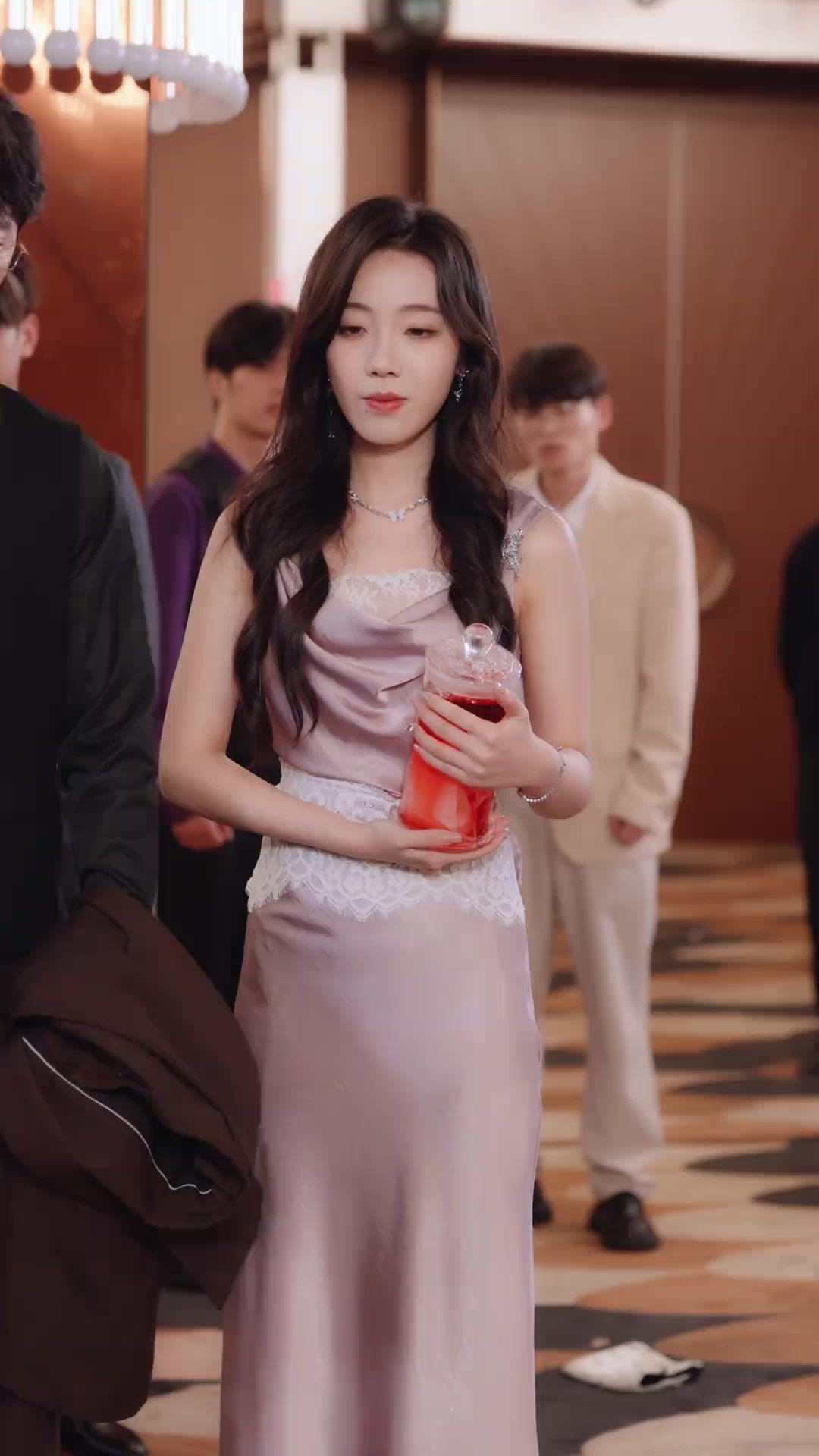 (Dubbed) Betrayed? I'm Your Rival's Wife Now!