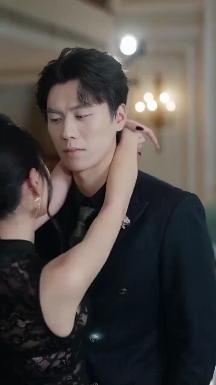 (Sulih suara) Tubuh Suci Kirin