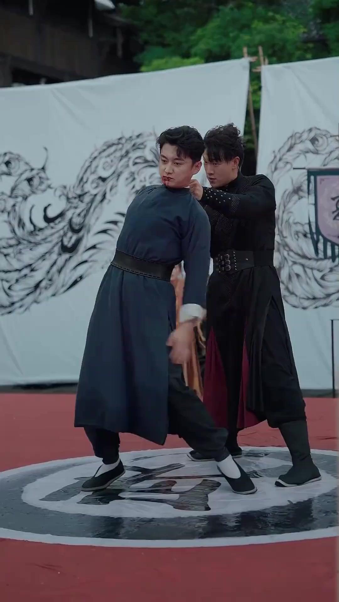 (Dubbed)No Trash, I'm OP!