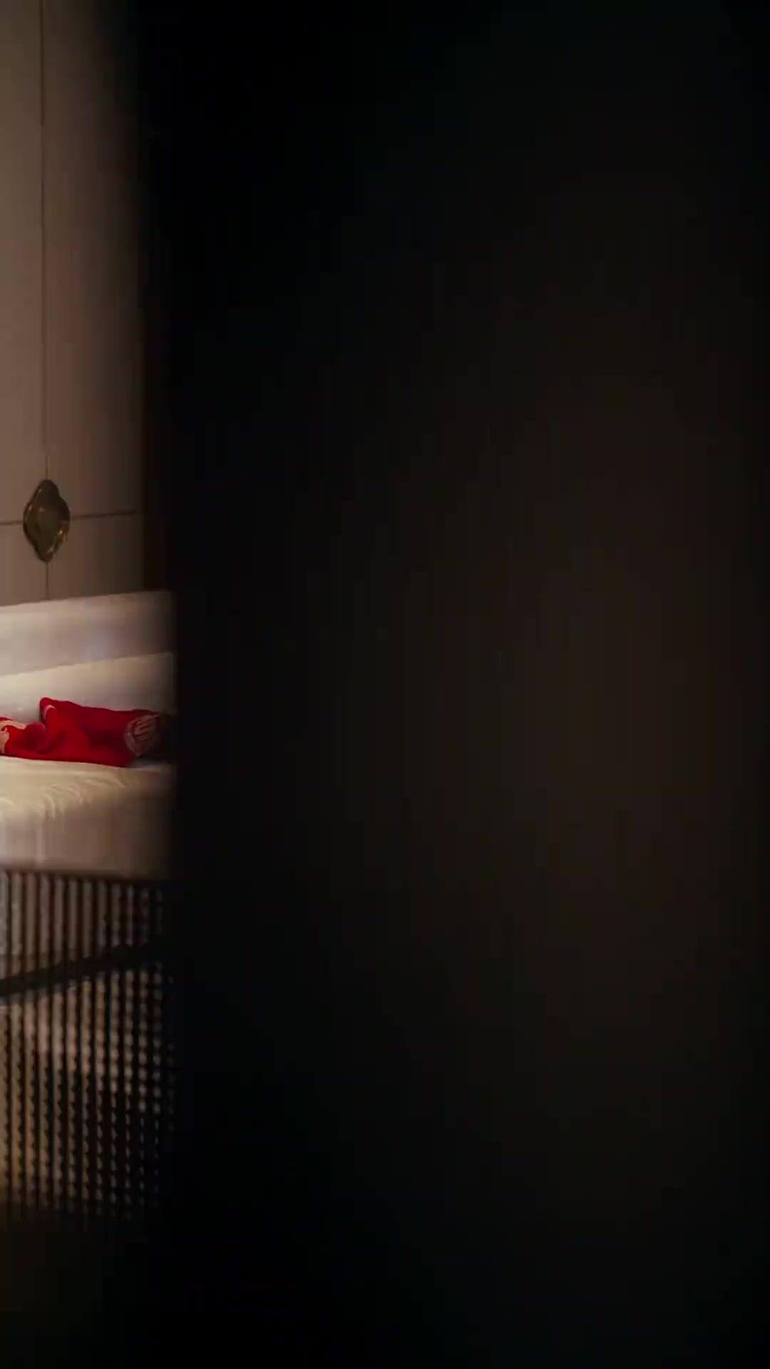 (Synchro) Ihr Abschied war kälter als der