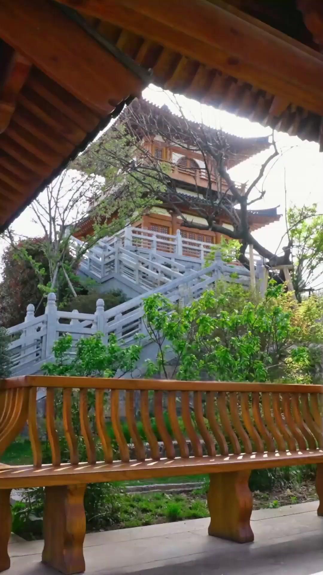 Cinta Tak Tertandingi