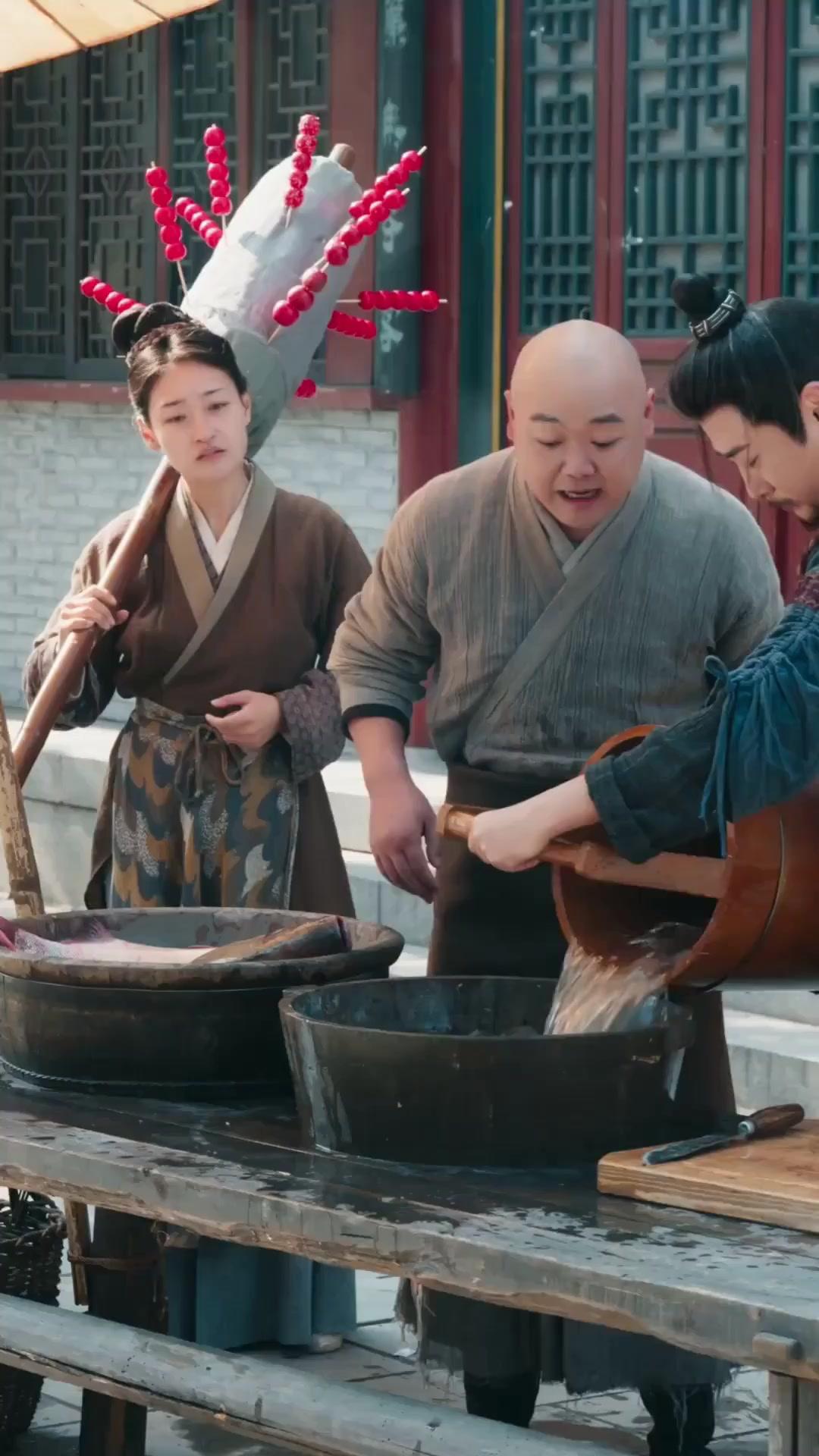 (พากย์เสียง) เหนือราชันคืนบัลลังก์รัก