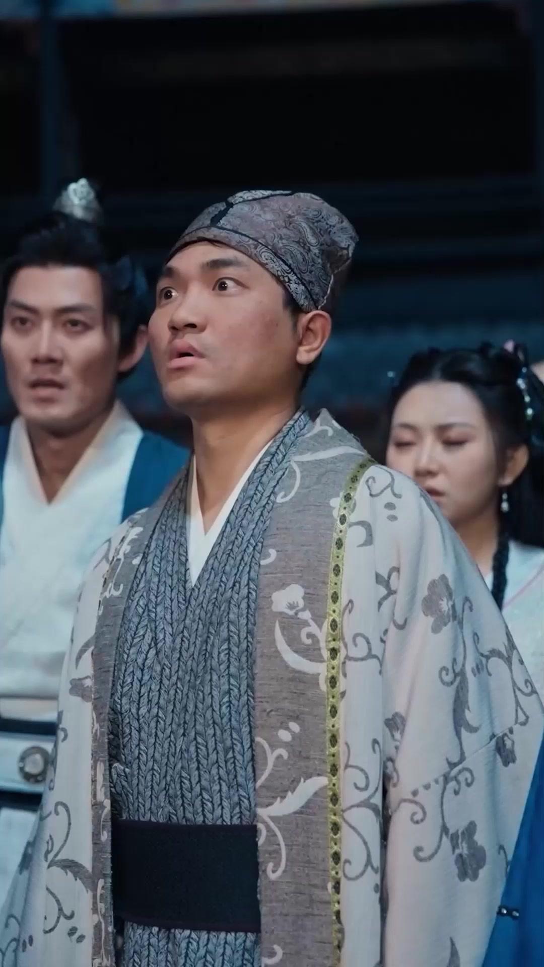 التّغنّي في مَهَبّ الرِّيحِ