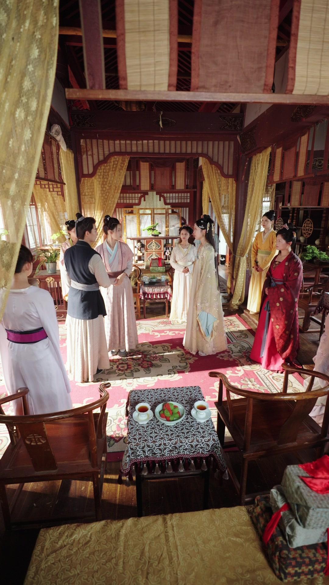 Calon Kaisar Tanpa Mahkotanya