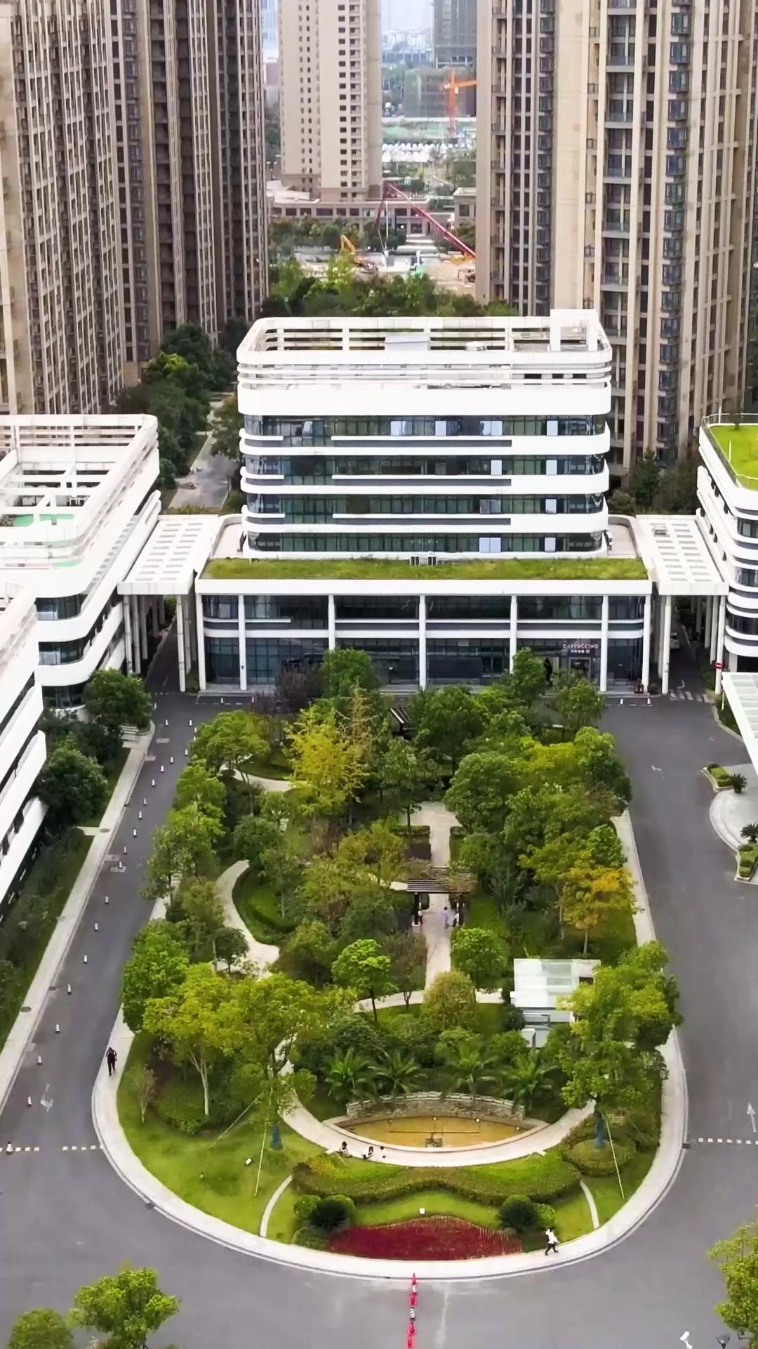 From Leftover Bride To Billionaire's Wife!