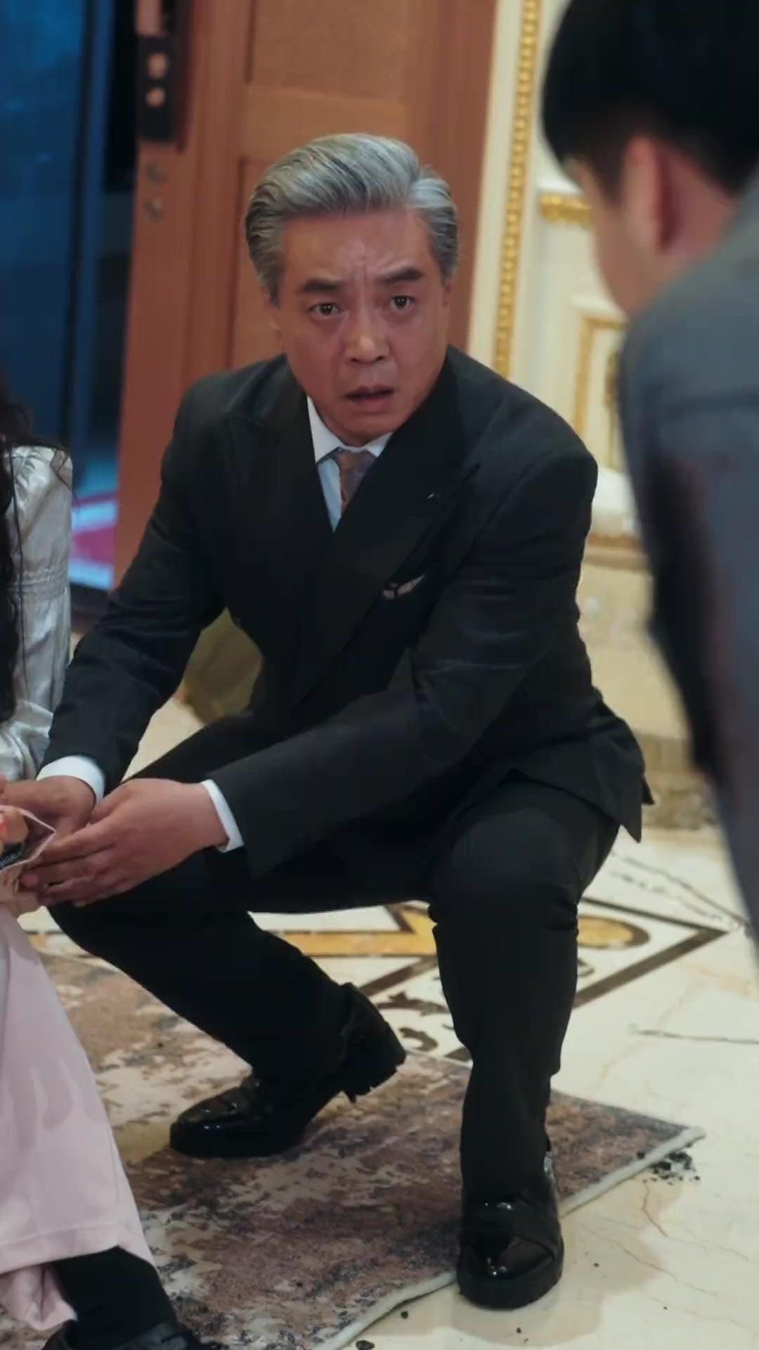 โซ่ตรวนสิบปี