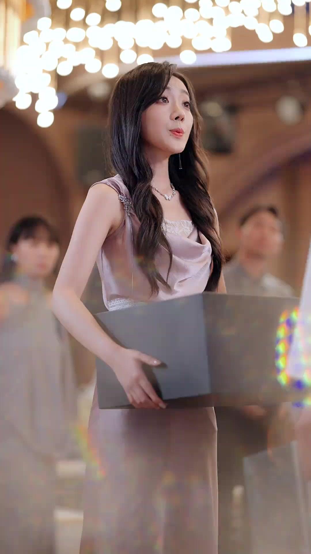 (Dubbed) Betrayed? I'm Your Rival's Wife Now!