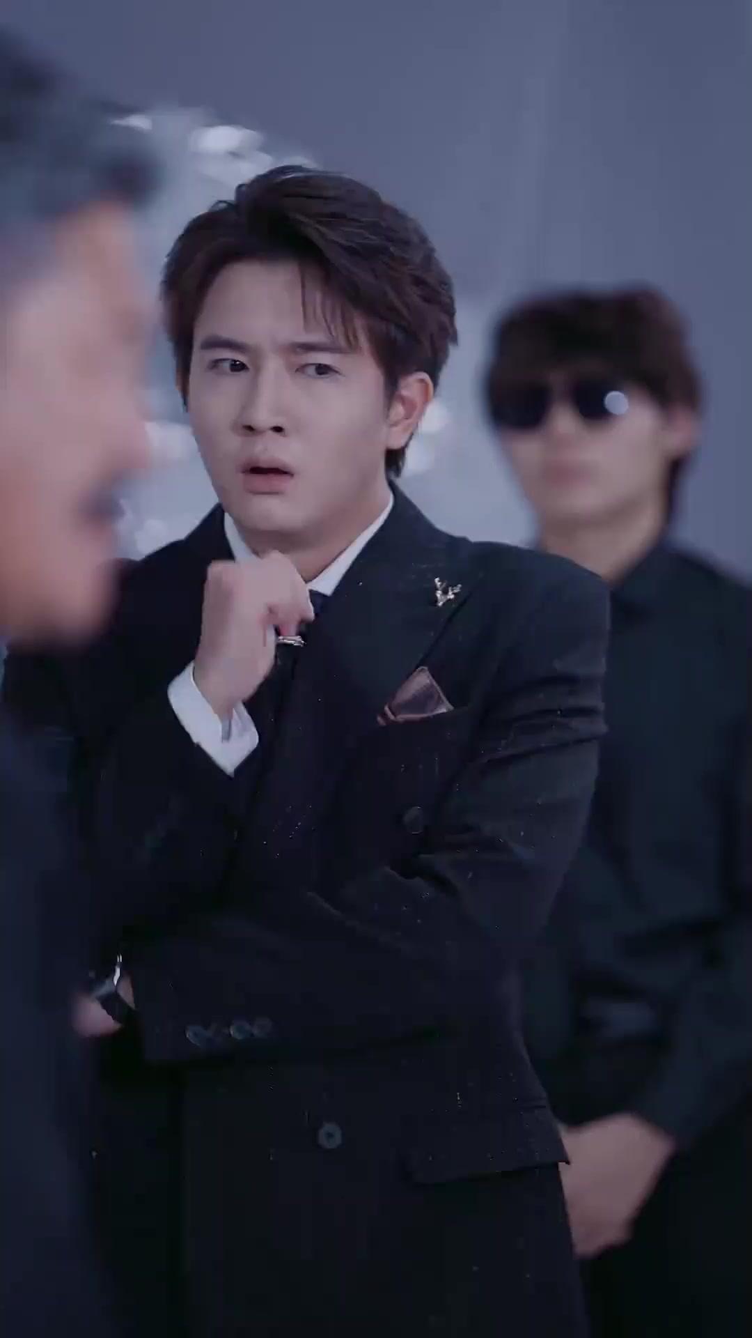 (Dubbed)My Grandma Came Back as a Kid!