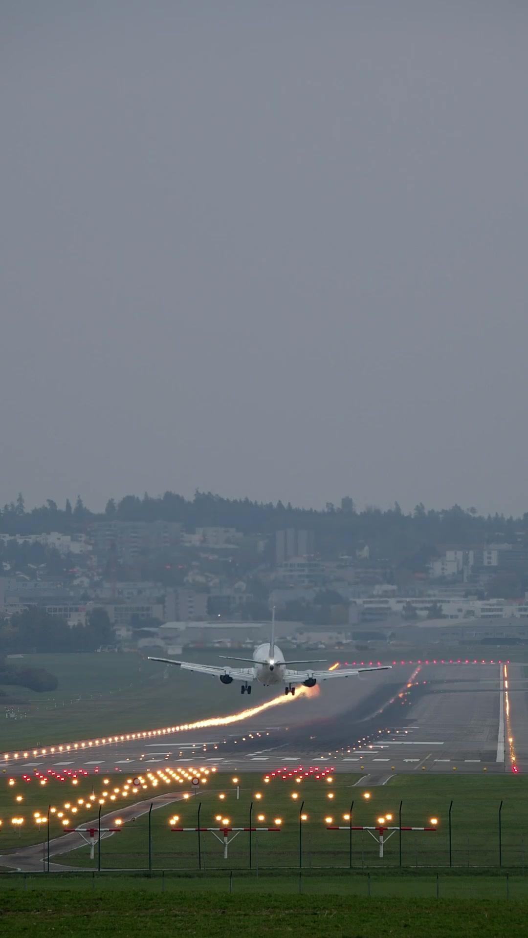 Amori Brevi, Dolori Eterni