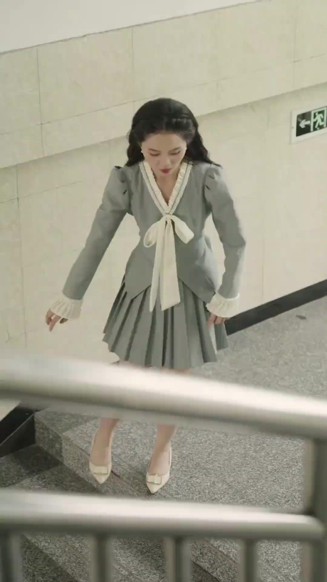 (Dubbed)His Karma for Dumping Her