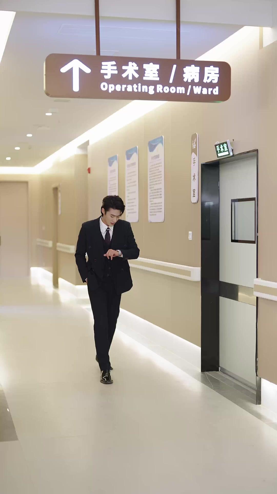 Rahasia Masa Lalu, Cinta dan Balas Dendam