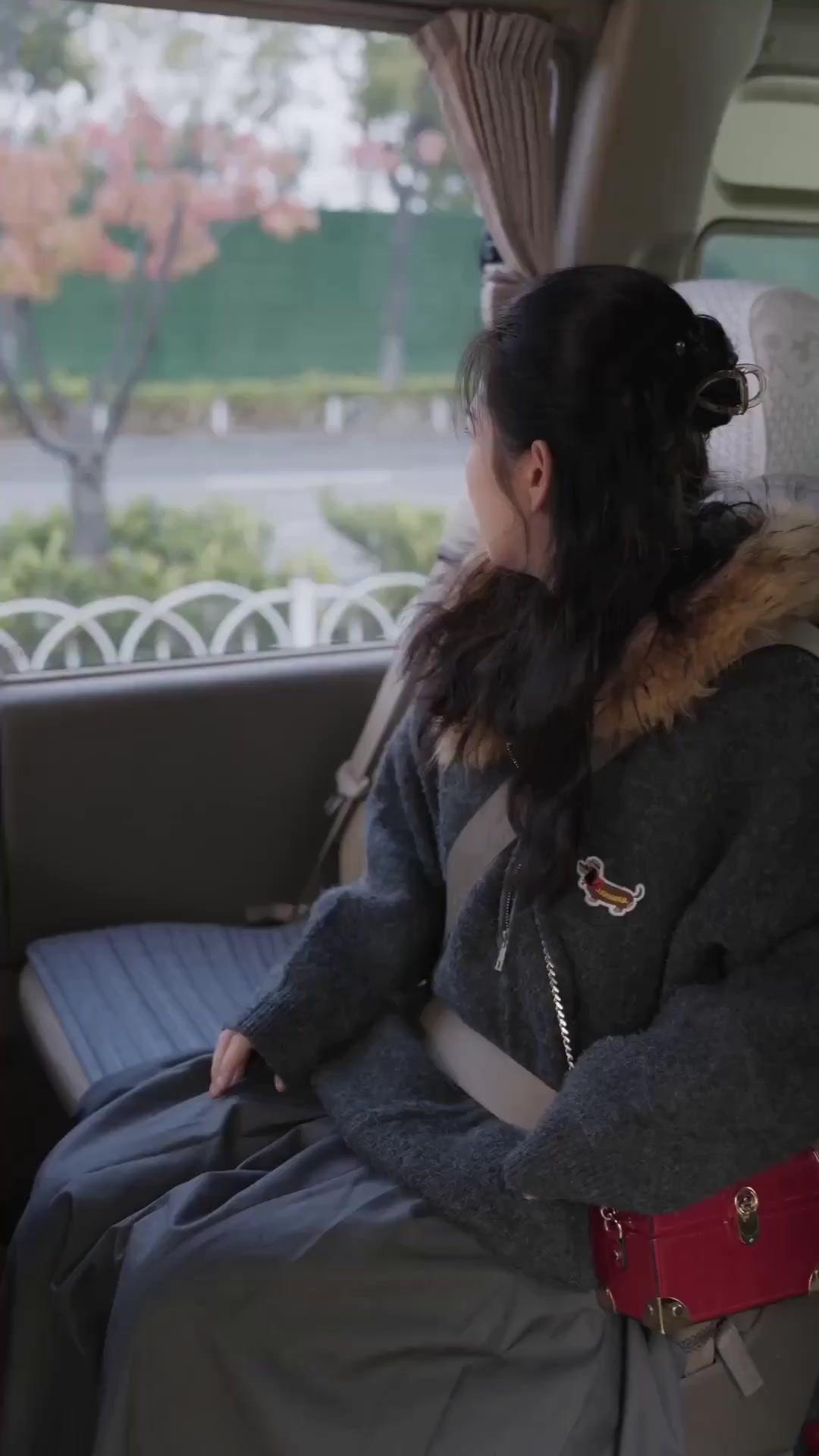 (더빙) 회장님, 저는 신입이에요