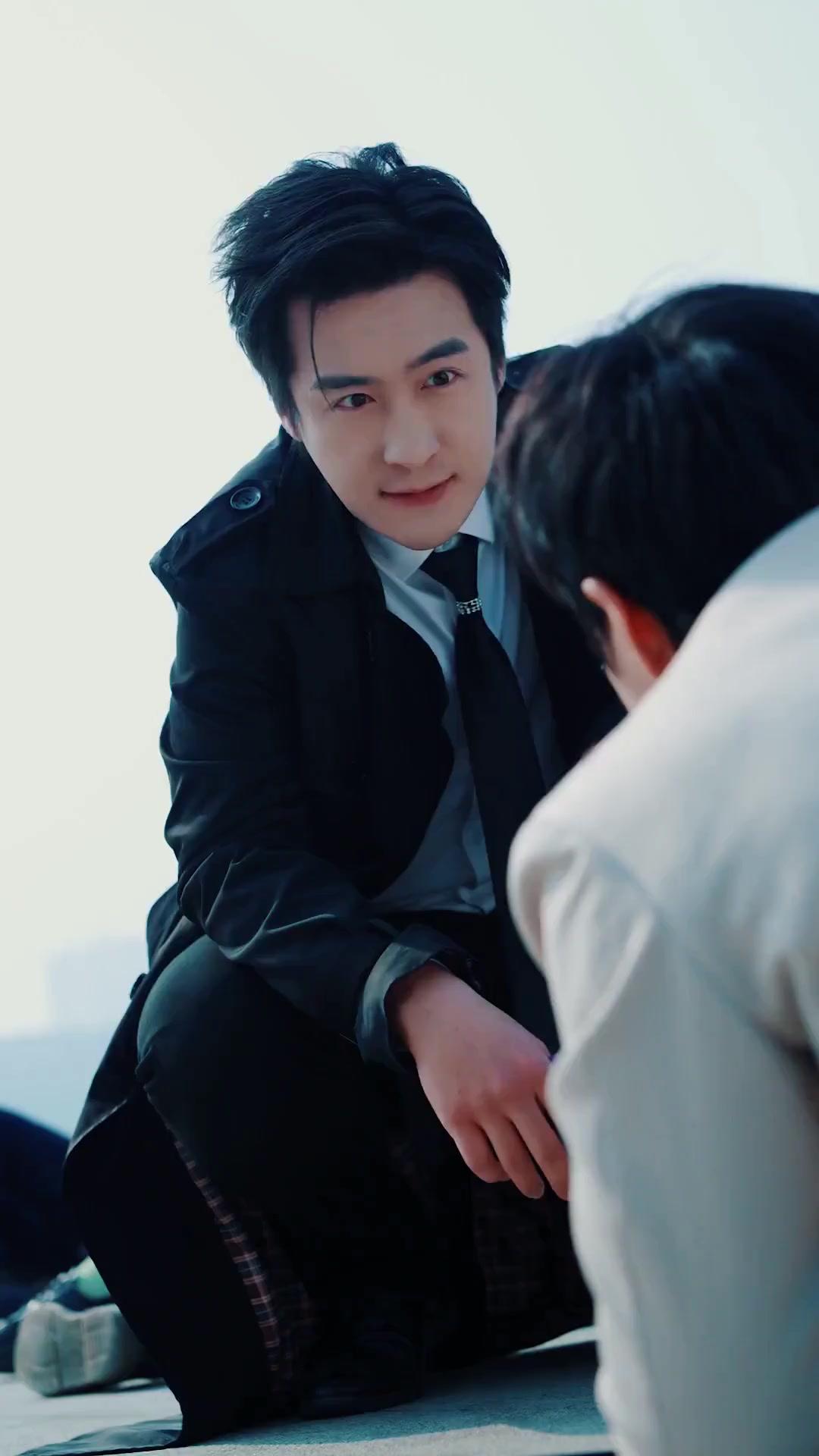 (吹き替え) SSSSS級・獄中龍の帰還無双