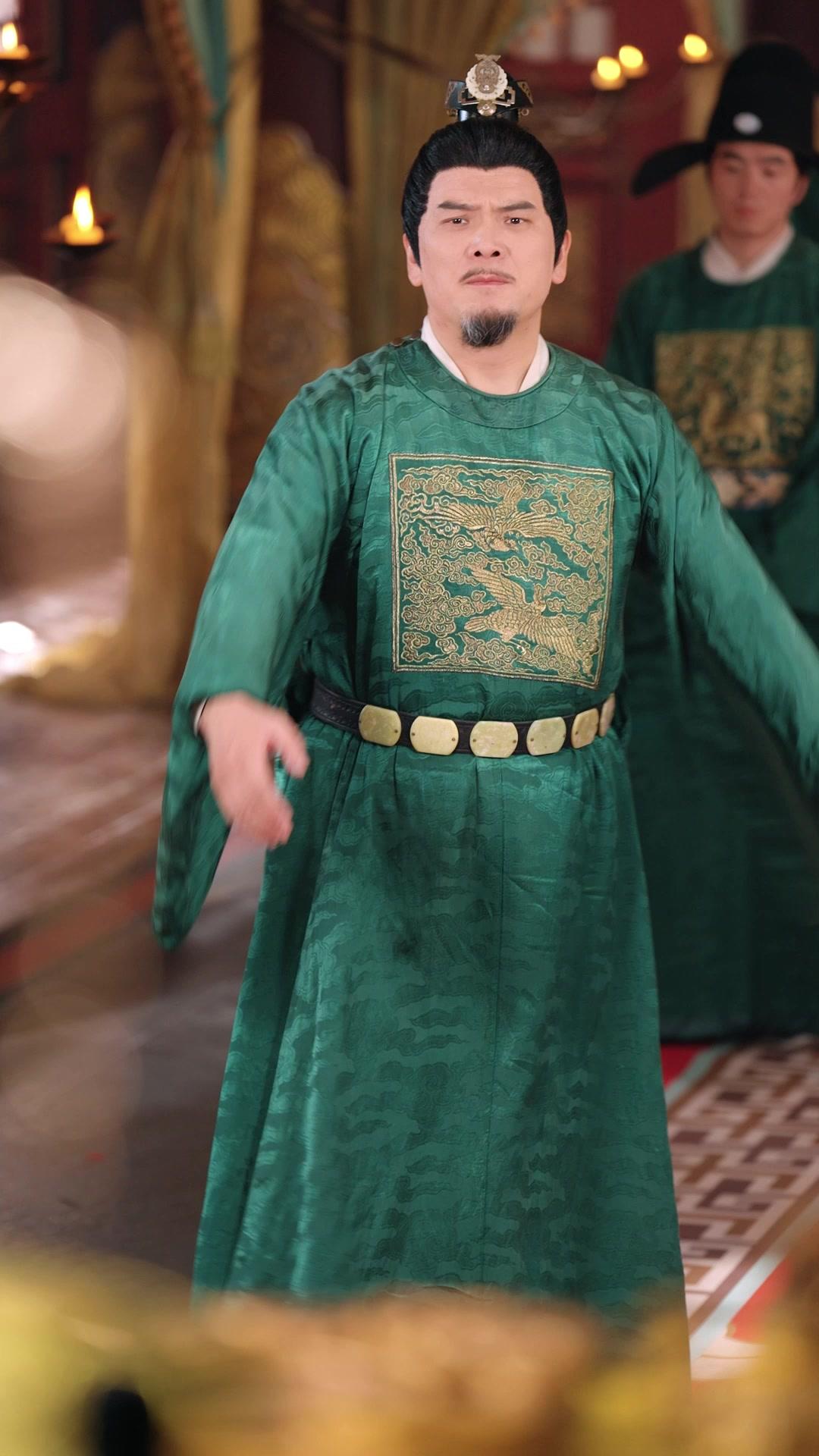 Time Travel: Her Majesty’s MVP!