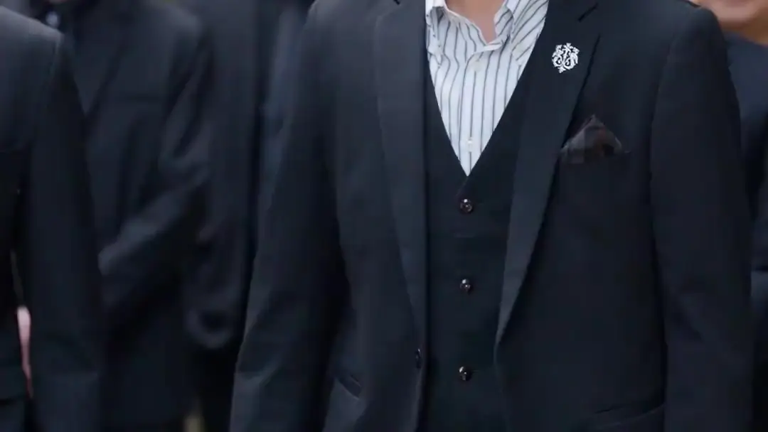 When the Phone Drops, So Does the Mask