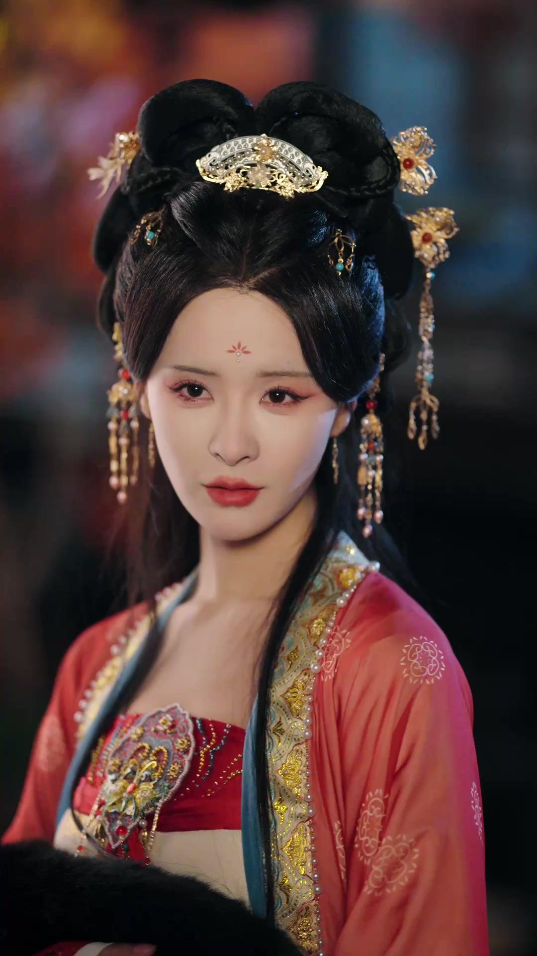 A Different Bride? No, She's a Demon!