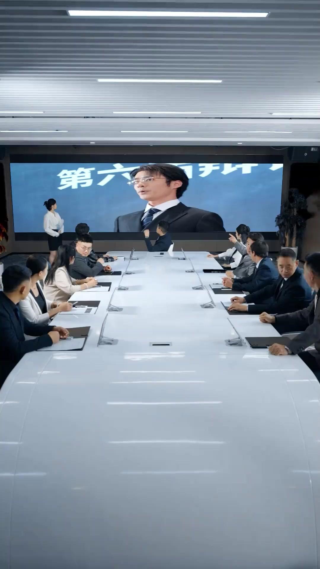 Ratu Bisnis, Puteri Dendam