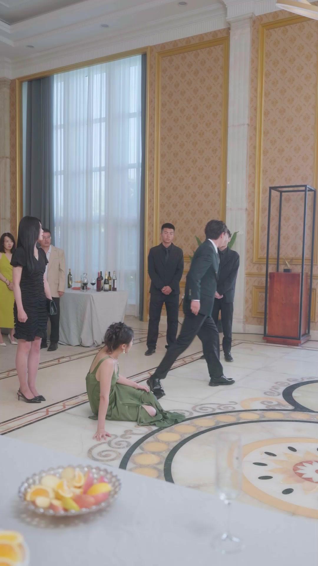 拋夫棄子一場空夢