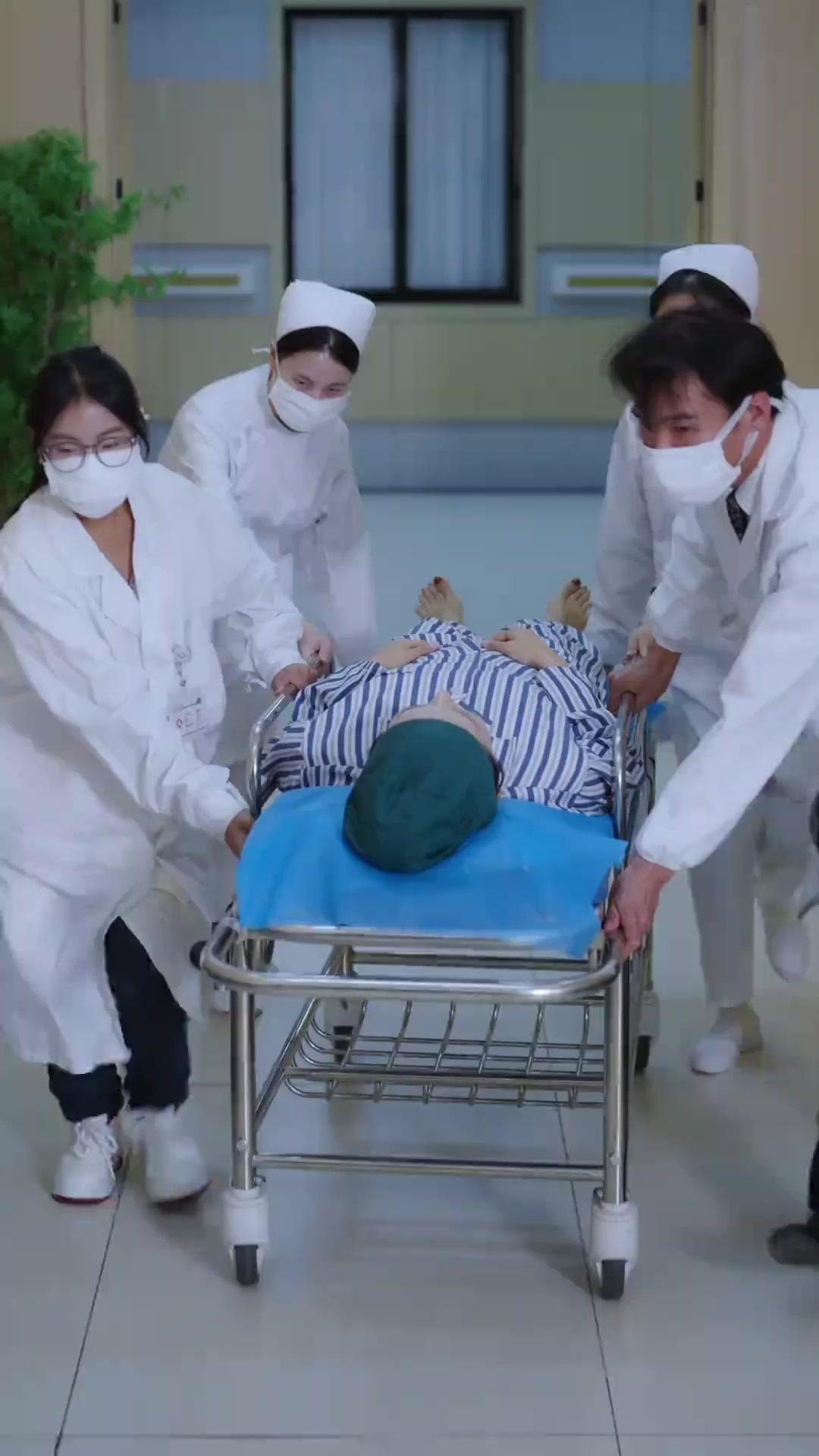 手術室での不倫と殺人未遂