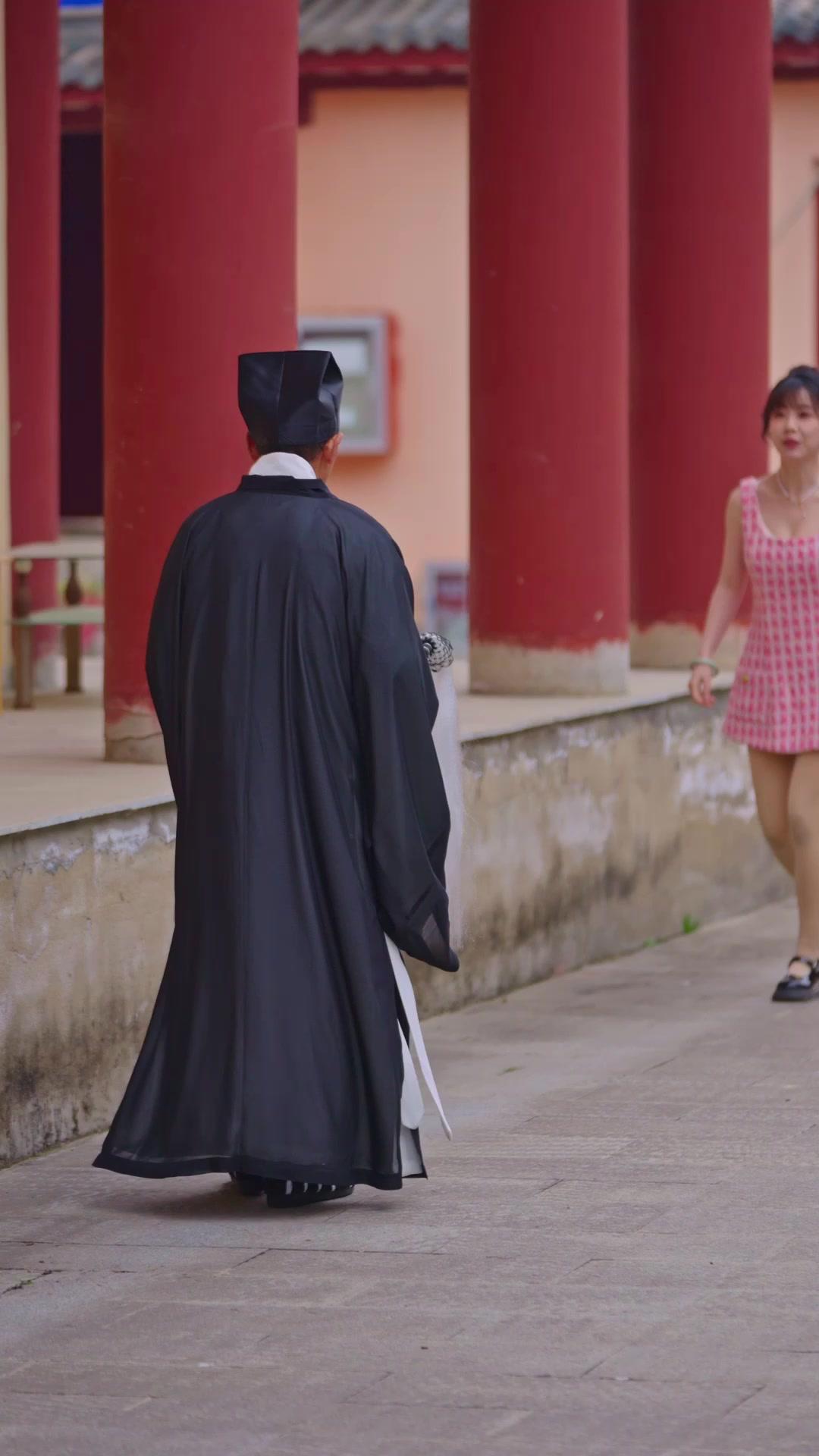 Istri Kesayangan Tuan Muda